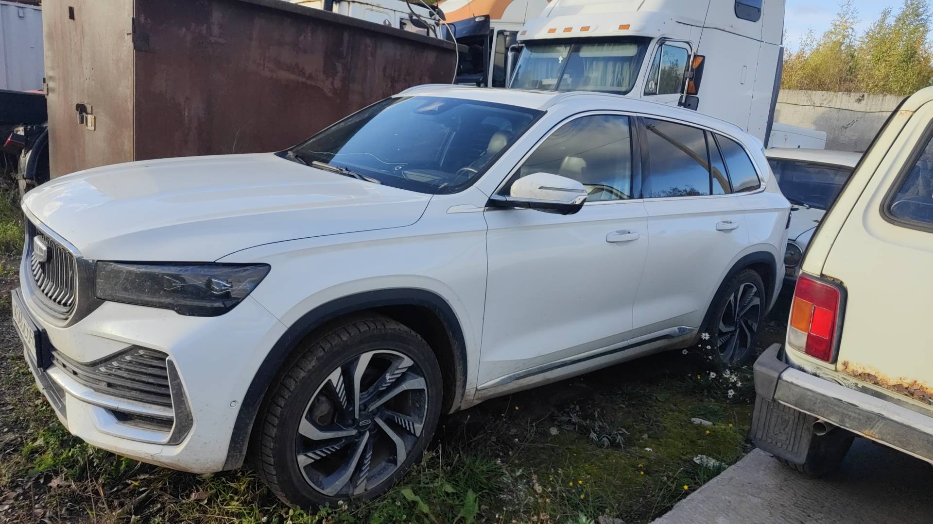 Geely Monjaro,  50 000 км, 2022 года в лизинг