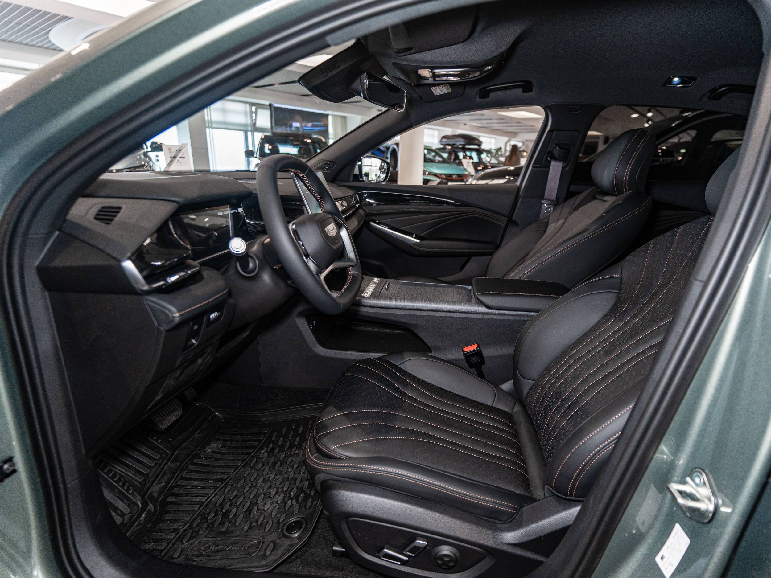 Geely Preface Flagship 2.0T 7DCT