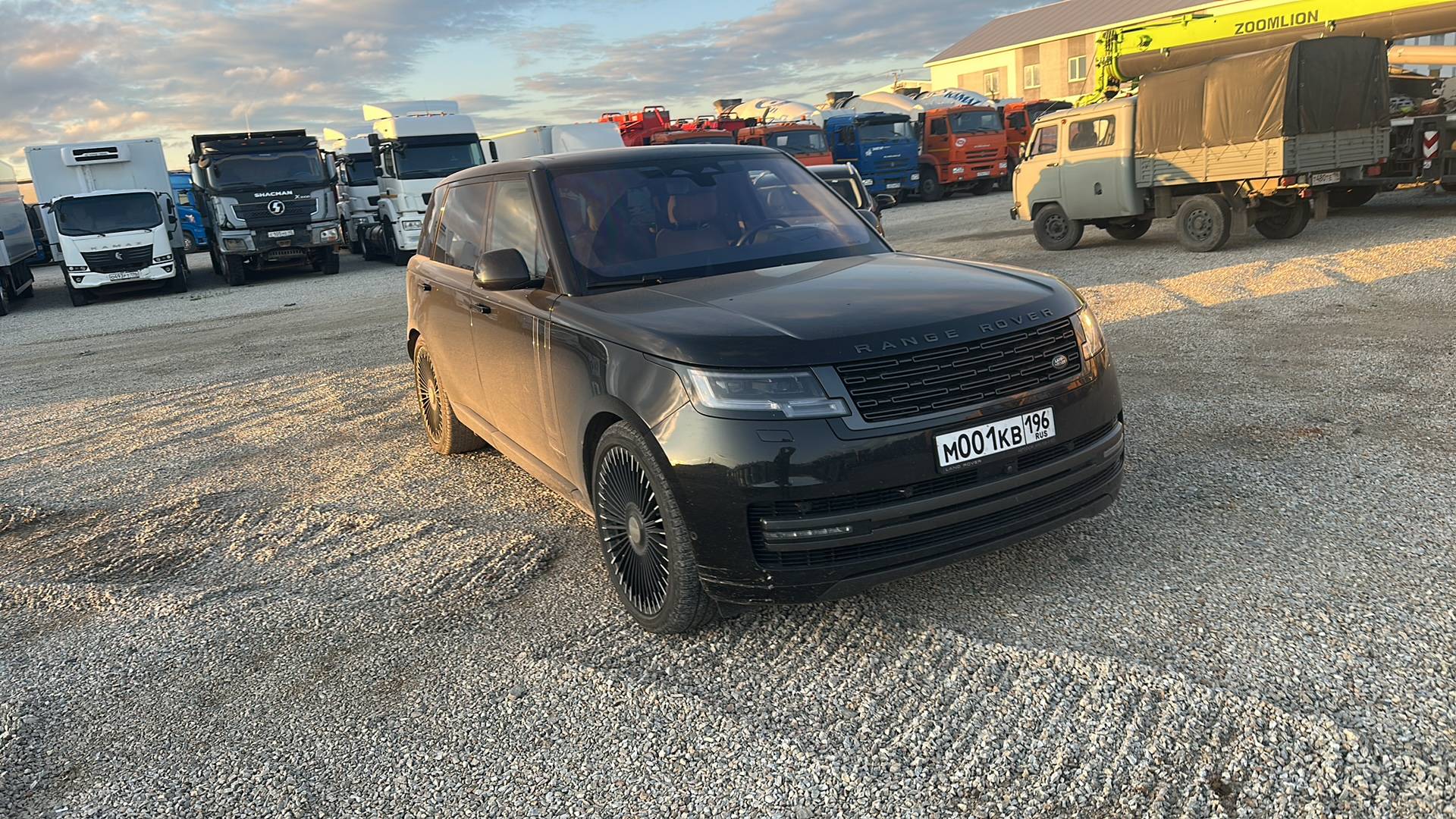 Land Rover Range Rover,  23 490 км, 2022 года в лизинг