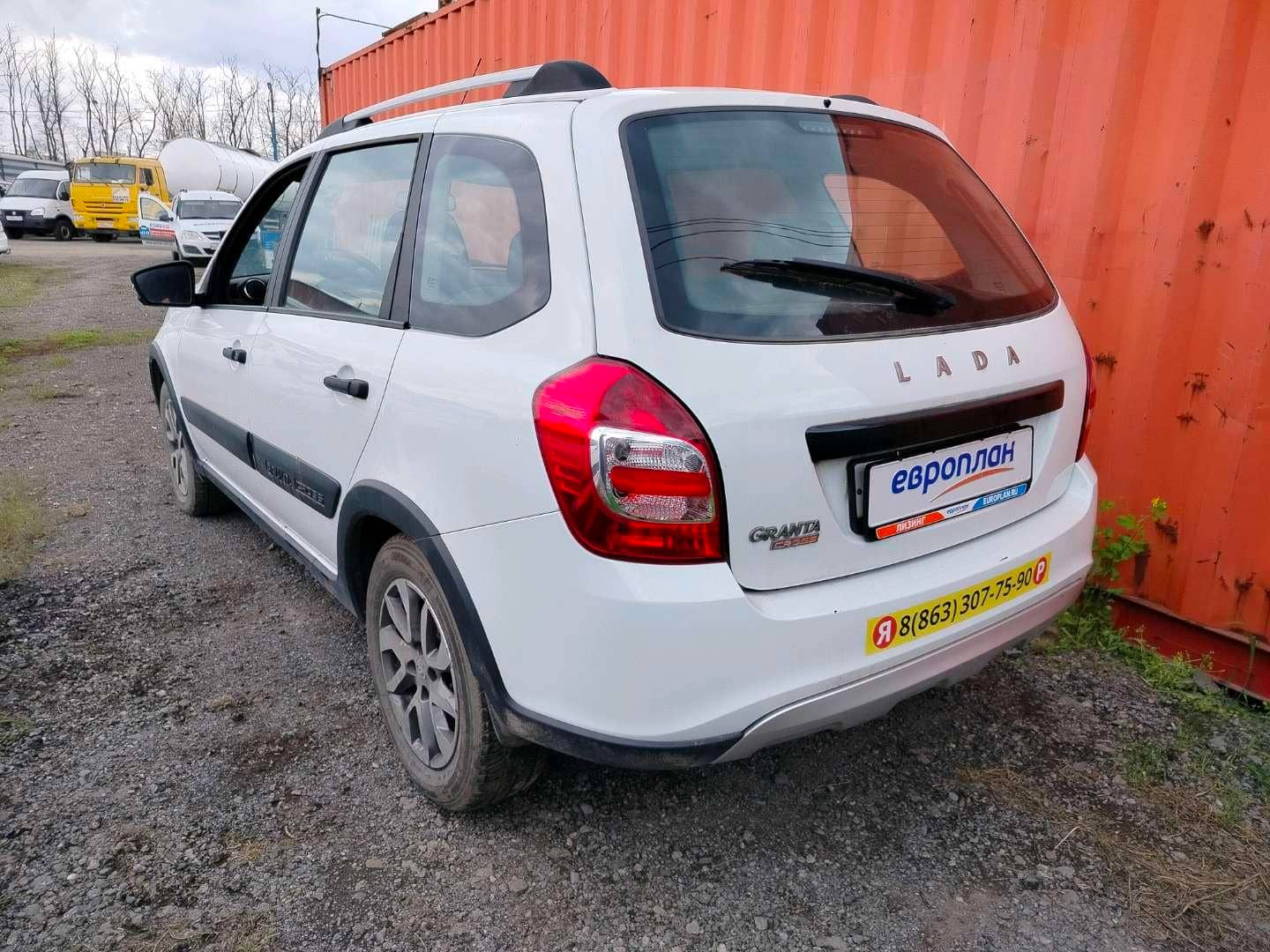 Lada Granta Кросс,  42 252 км, 2023 года в лизинг