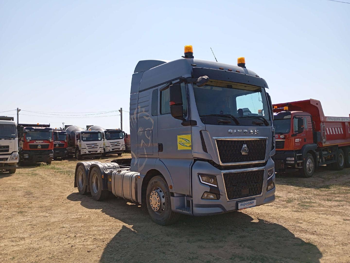 Sitrak С7Н MAX 6×4 ZZ4256V364HE,  129 836 км, 2023 года в лизинг