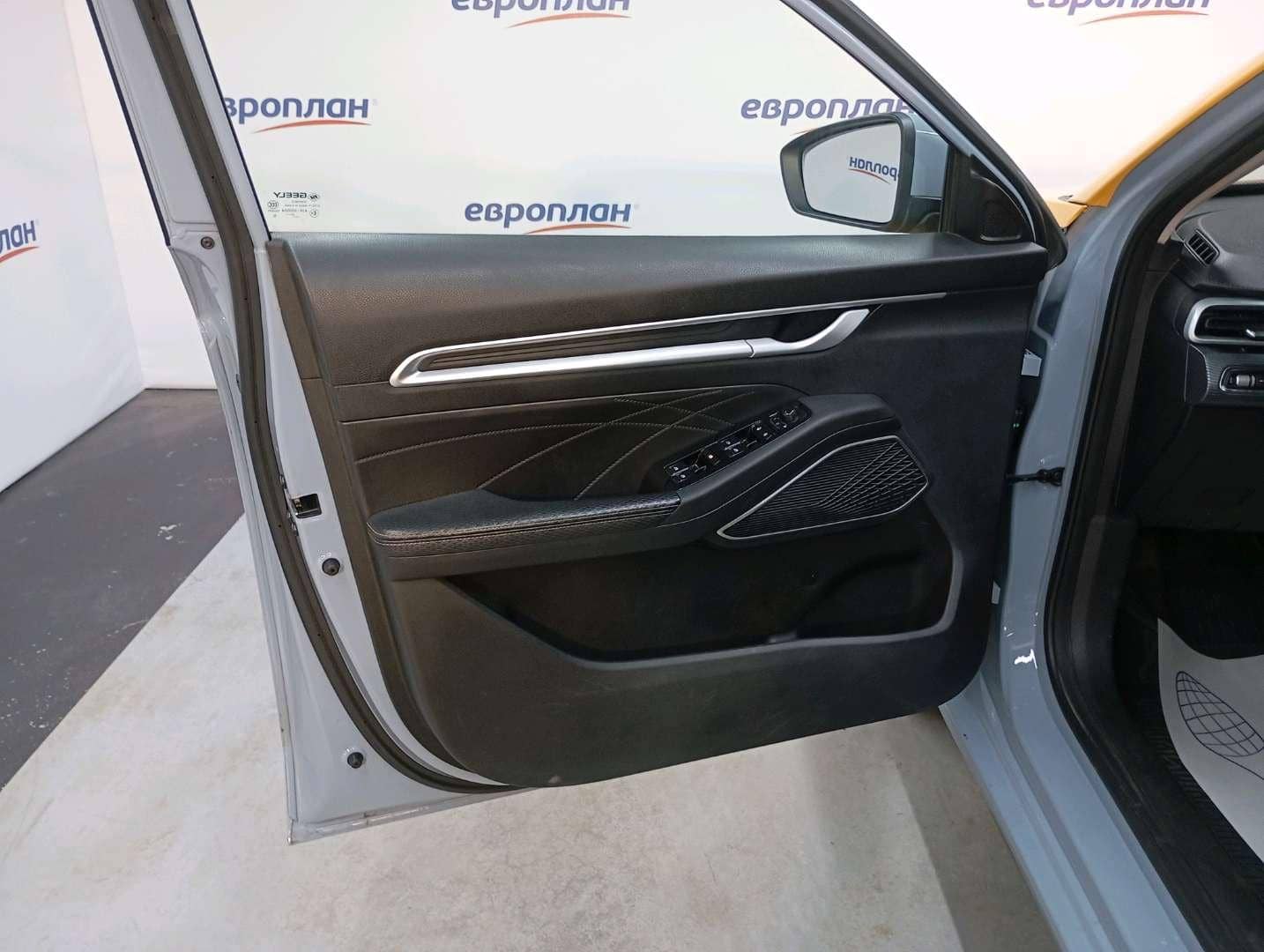 Geely Emgrand,  212 667 км, 2023 года в лизинг