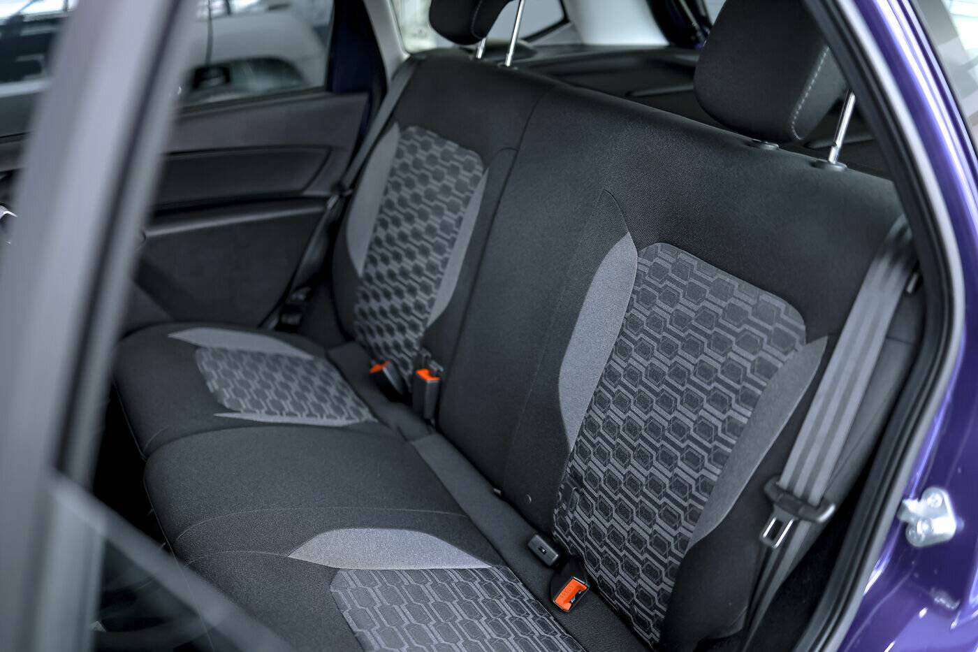 Lada Granta Cross Comfort 24 1.6 106hp 5MT