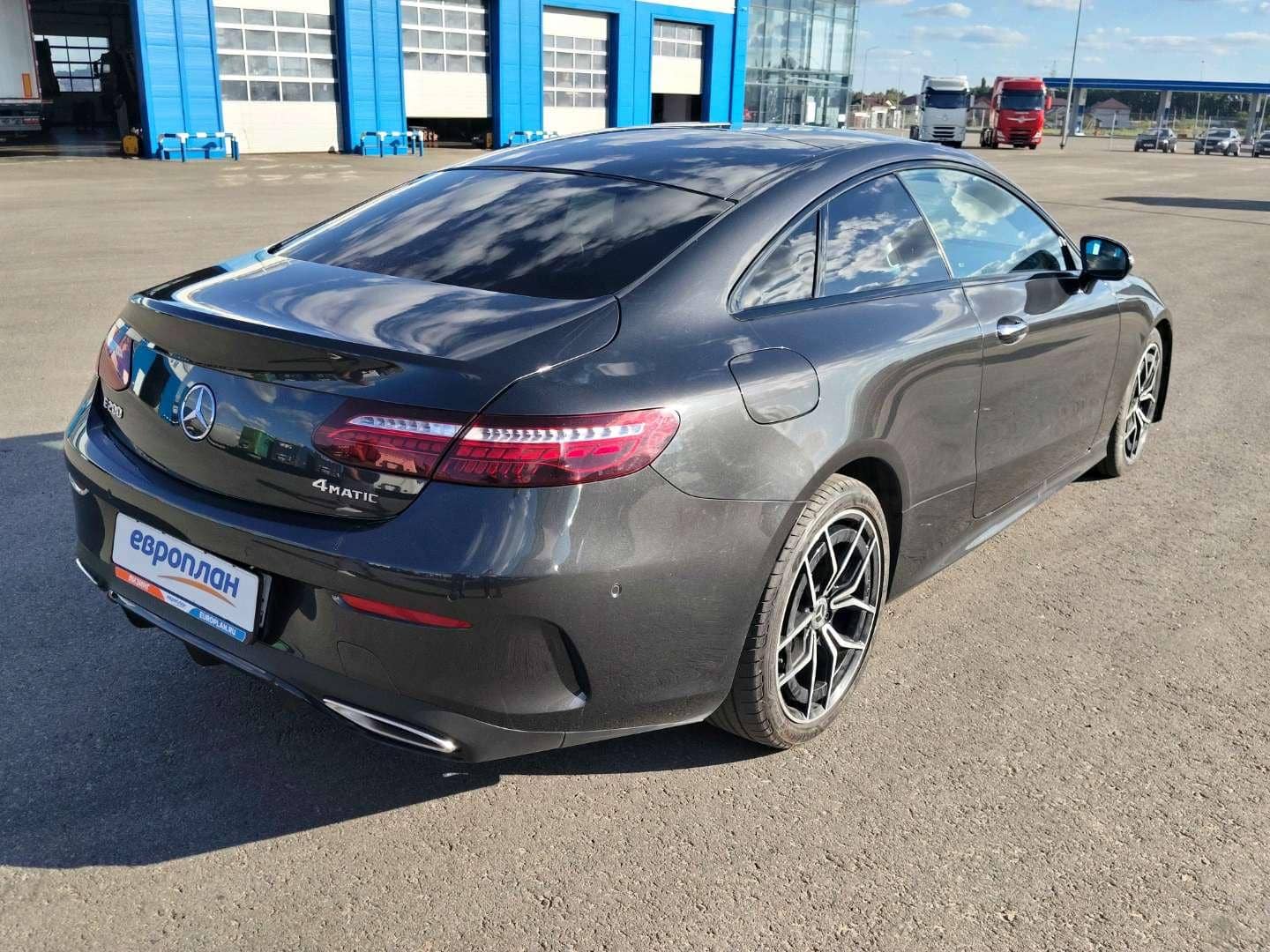 Mercedes-Benz E купе,  66 288 км, 2021 года в лизинг