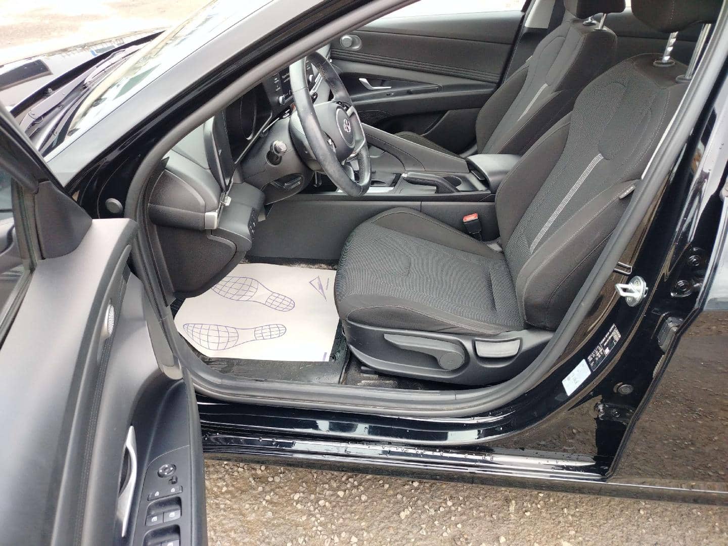 Hyundai Elantra,  51 304 км, 2022 года в лизинг