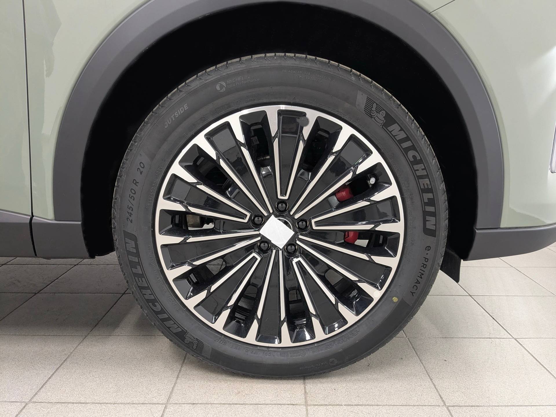 EXEED RX Premium 2.0 TGDI 8AT AWD