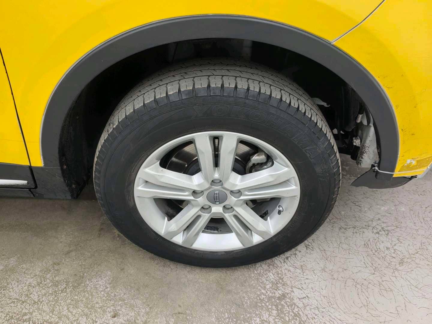 Geely Atlas Pro,  327 621 км, 2024 года в лизинг