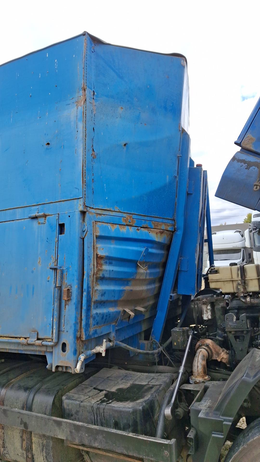 КАМАЗ 65117-32,  461 224 км, 2016 года в лизинг