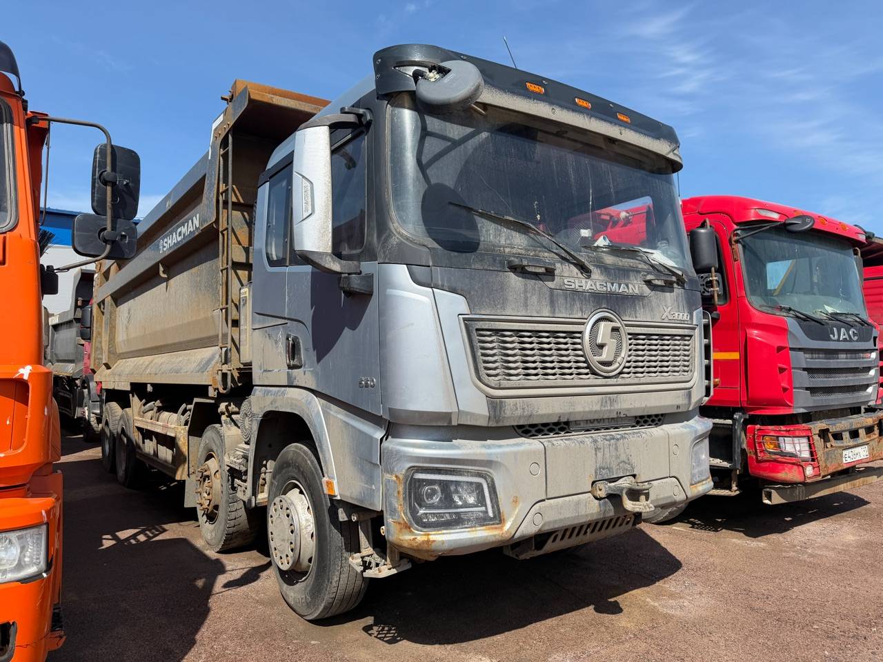 Shacman SX331863366,  182 293 км, 2024 года в лизинг