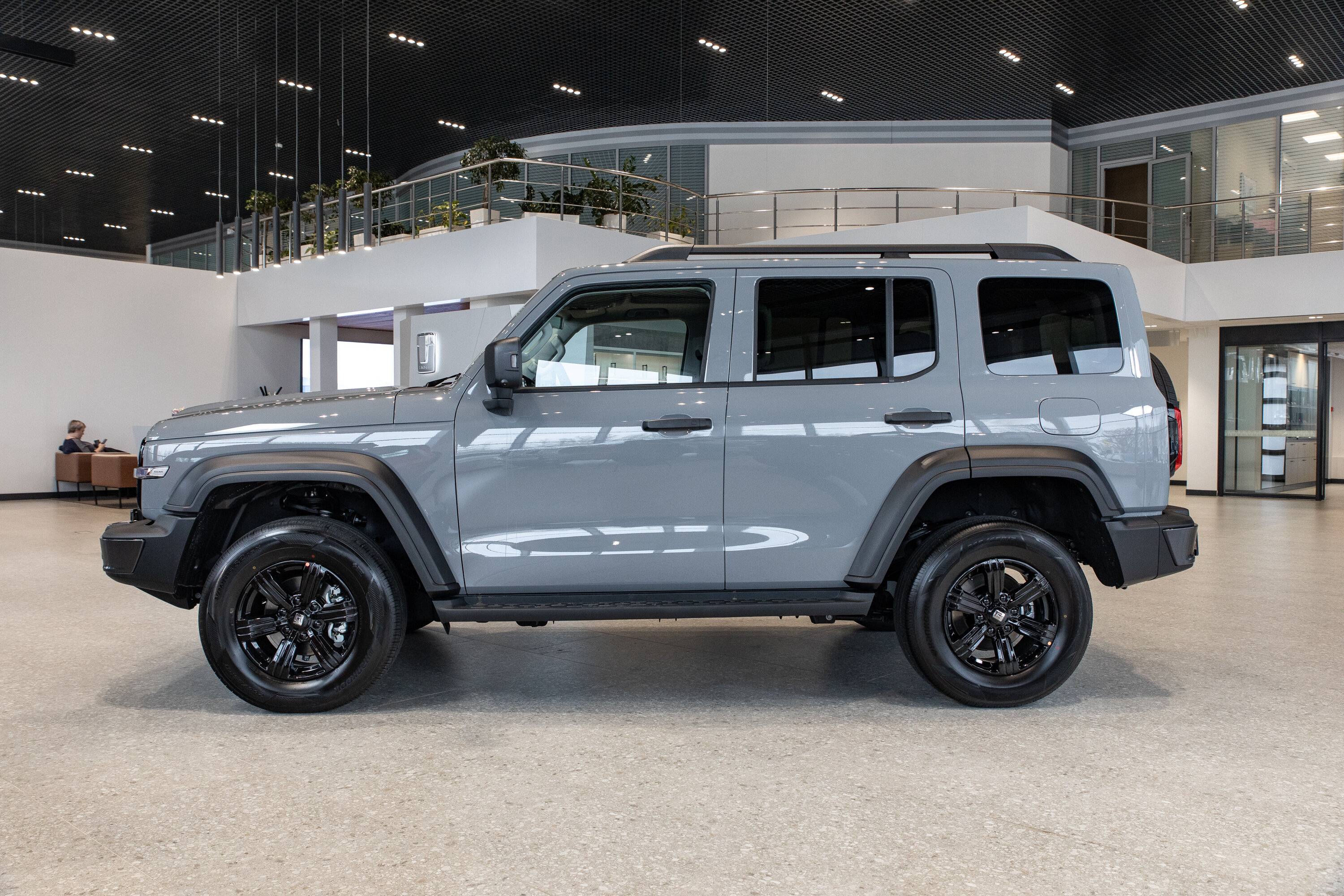 Tank 300 City Premium 2.0 8AT 4WD