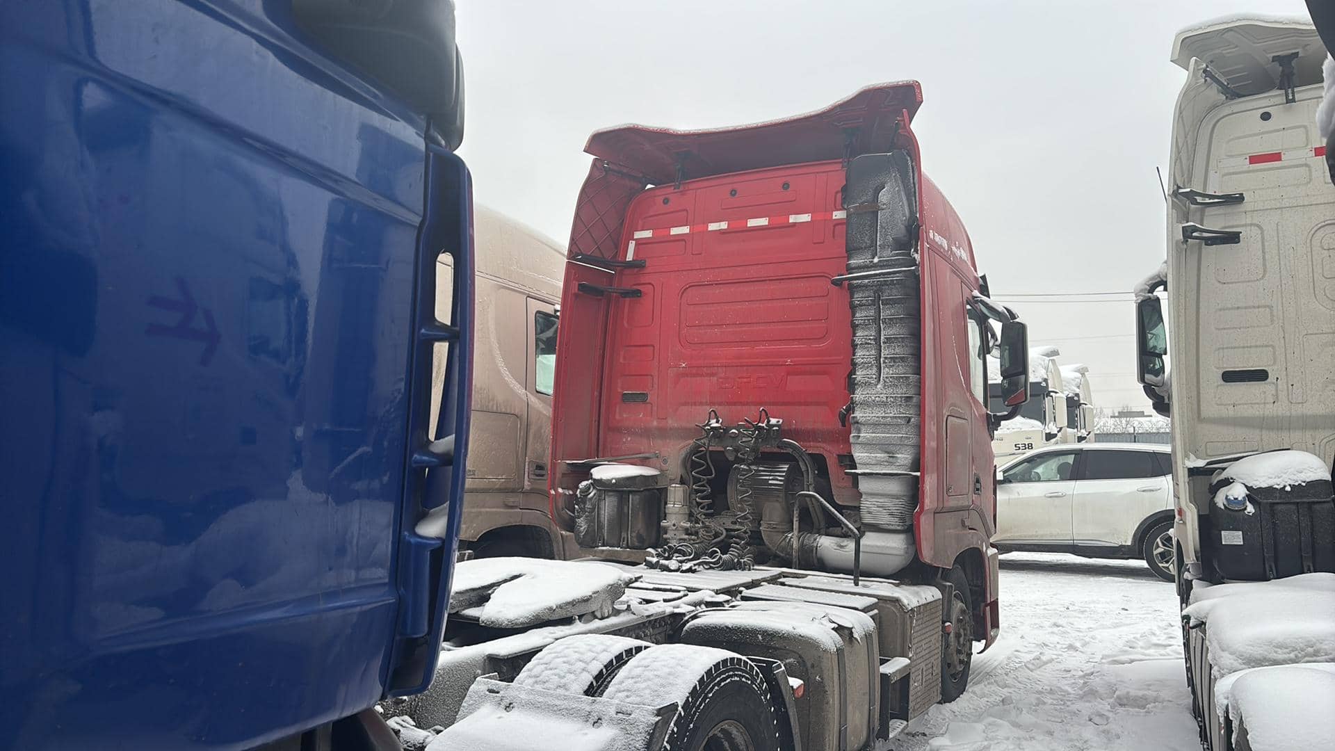 DongFeng GX DFH4180 4x2,  434 047 км, 2023 года в лизинг