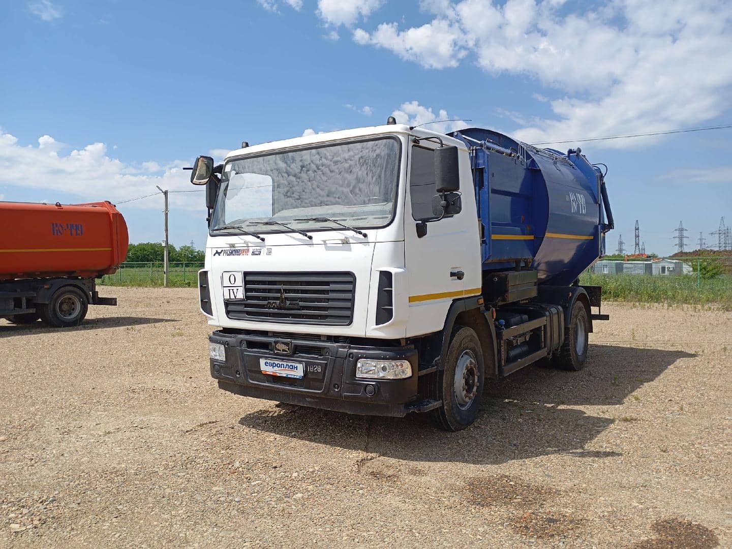 МАЗ 534025-585-013