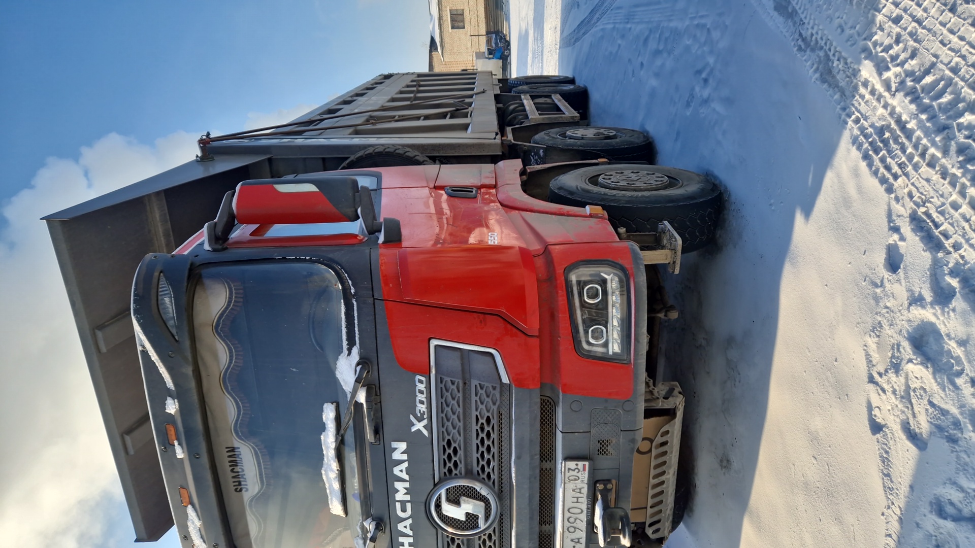 Shacman SX331863366,  200 202 км, 2023 года в лизинг