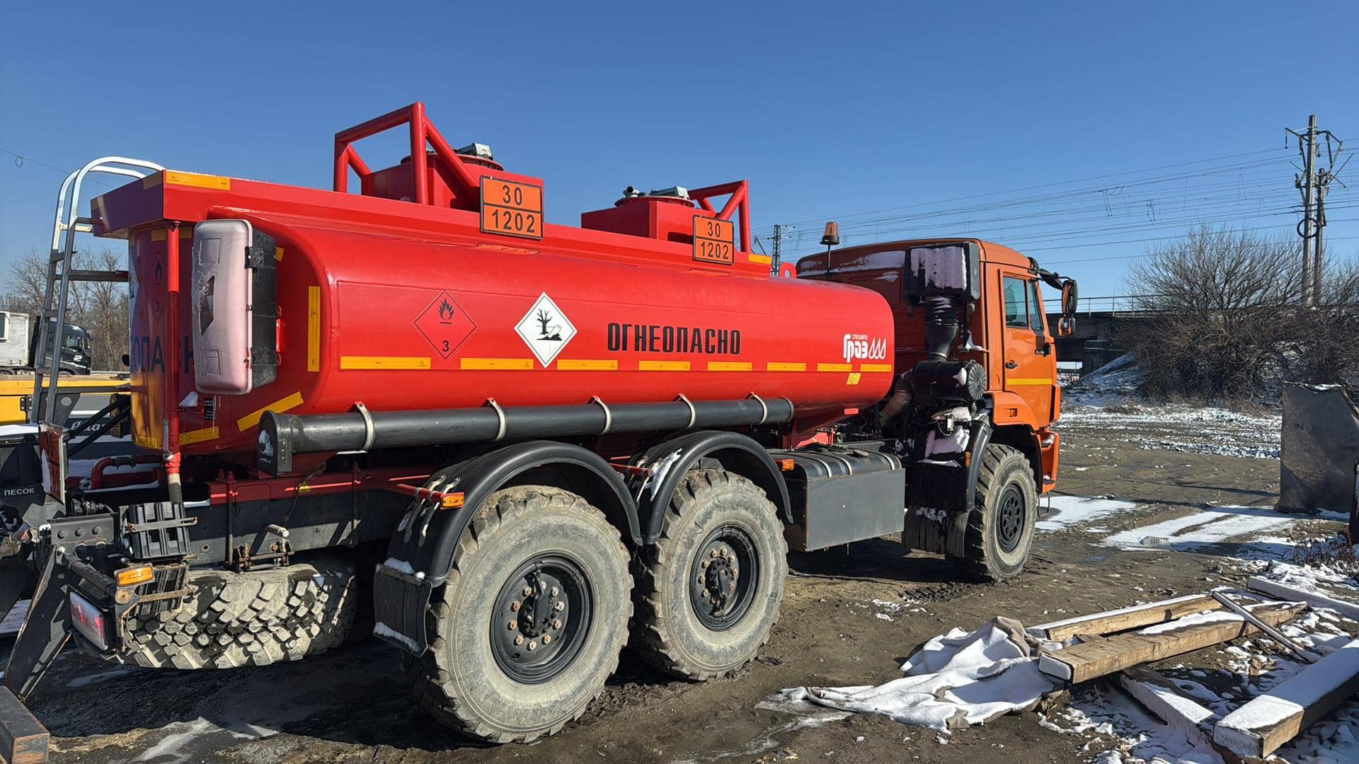 КАМАЗ 43118-A5,  45 356 км, 2023 года в лизинг