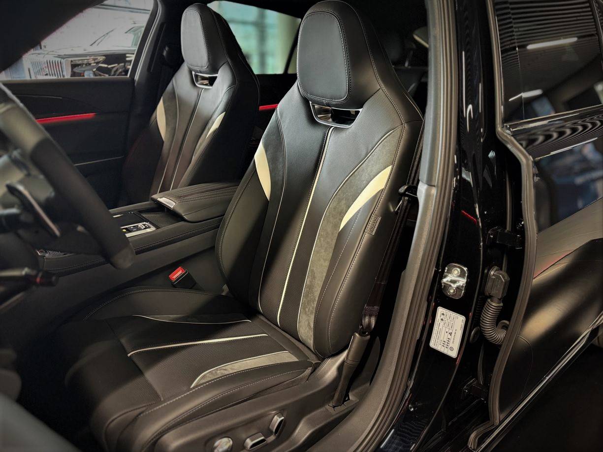 Hongqi H6 2.0T Dynamic