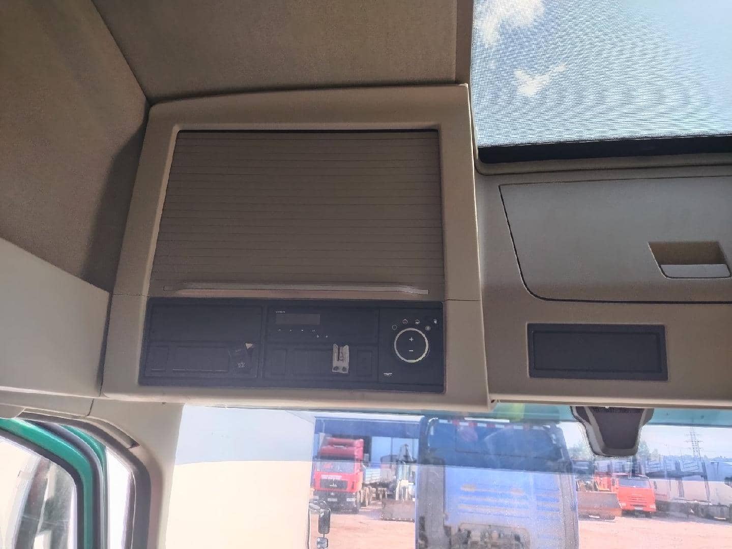 Volvo FH 460 4x2 (FH Globetrotter),  646 479 км, 2021 года в лизинг