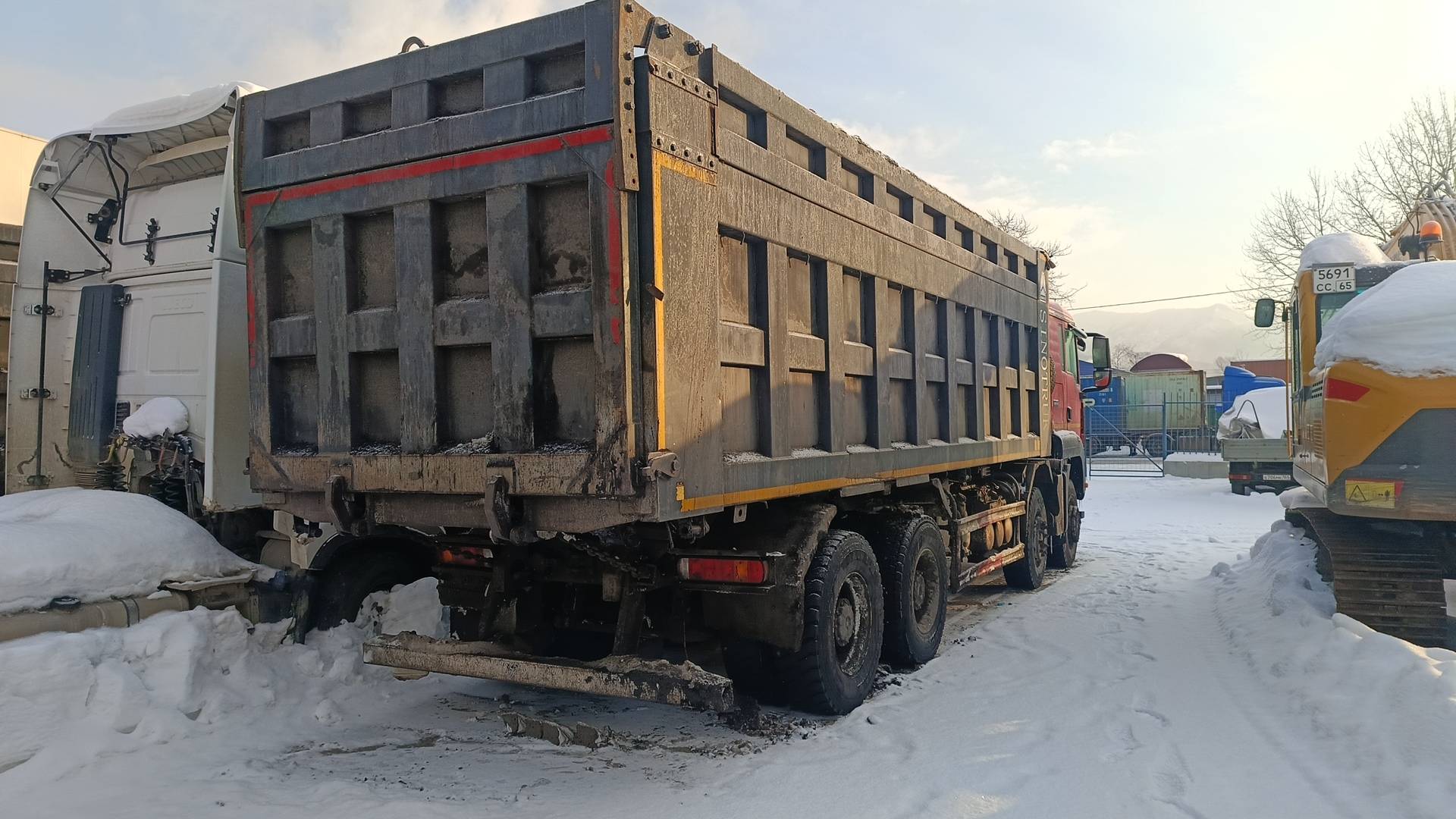 HOWO ZZ3317V386GE1 8х4,  260 000 км, 2022 года в лизинг