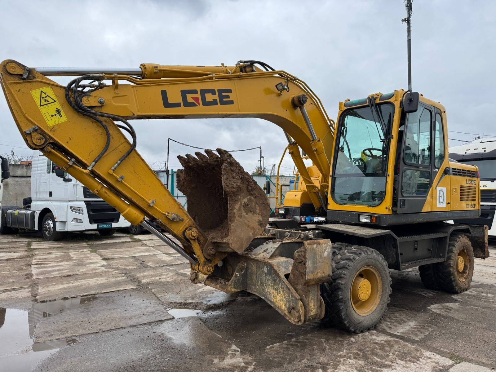 SDLG/LGCE E7150F Лот 000005208