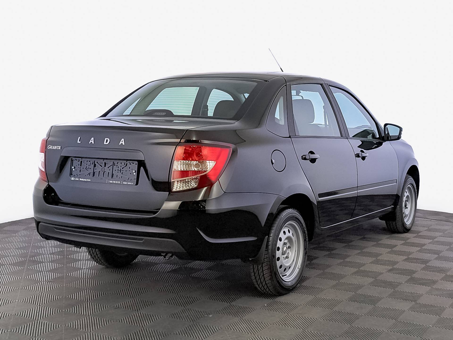 Lada Granta седан Classic 24 1.6 90hp 5MT