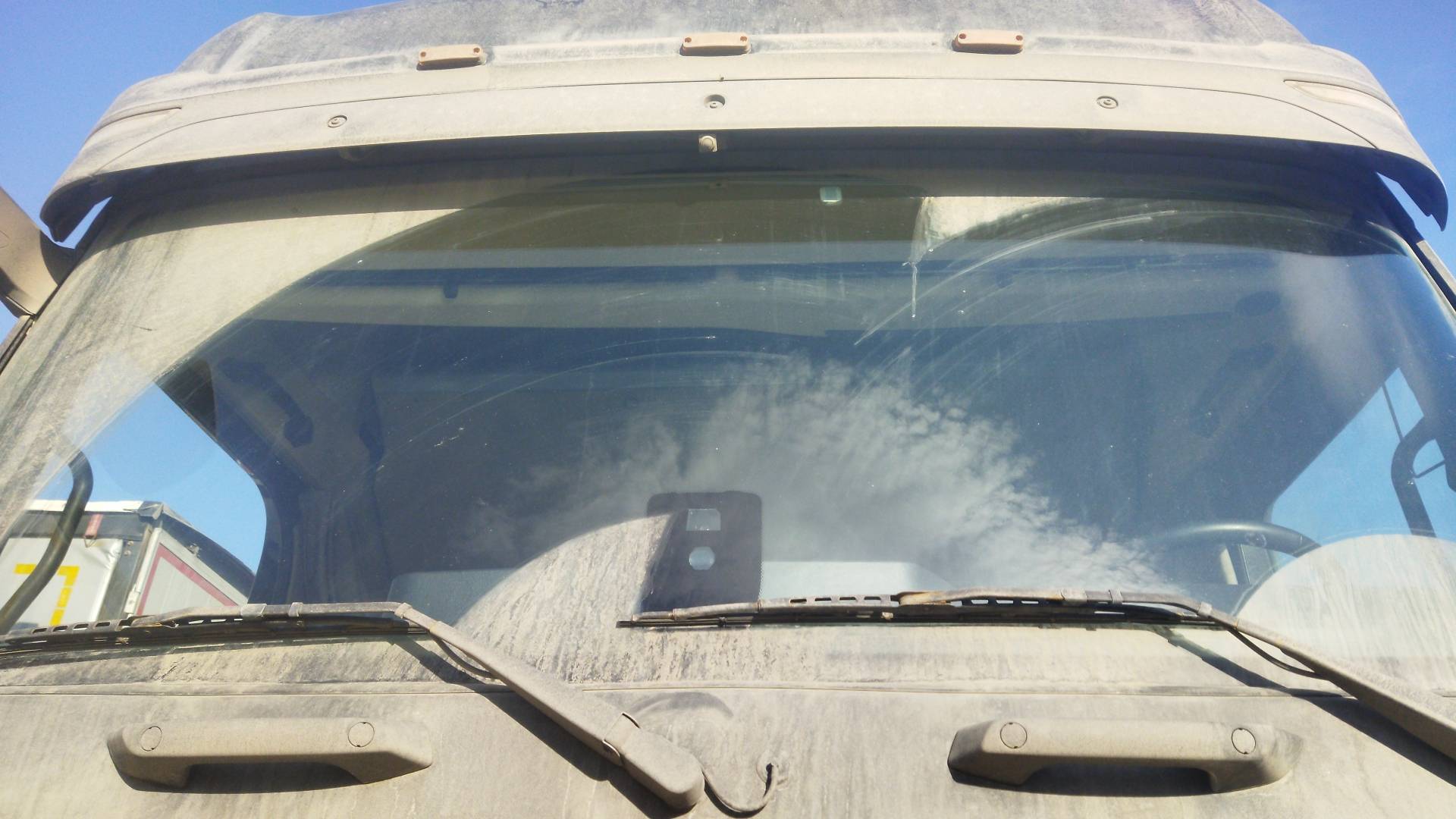 Shacman SX4188YY381,  176 000 км, 2024 года в лизинг