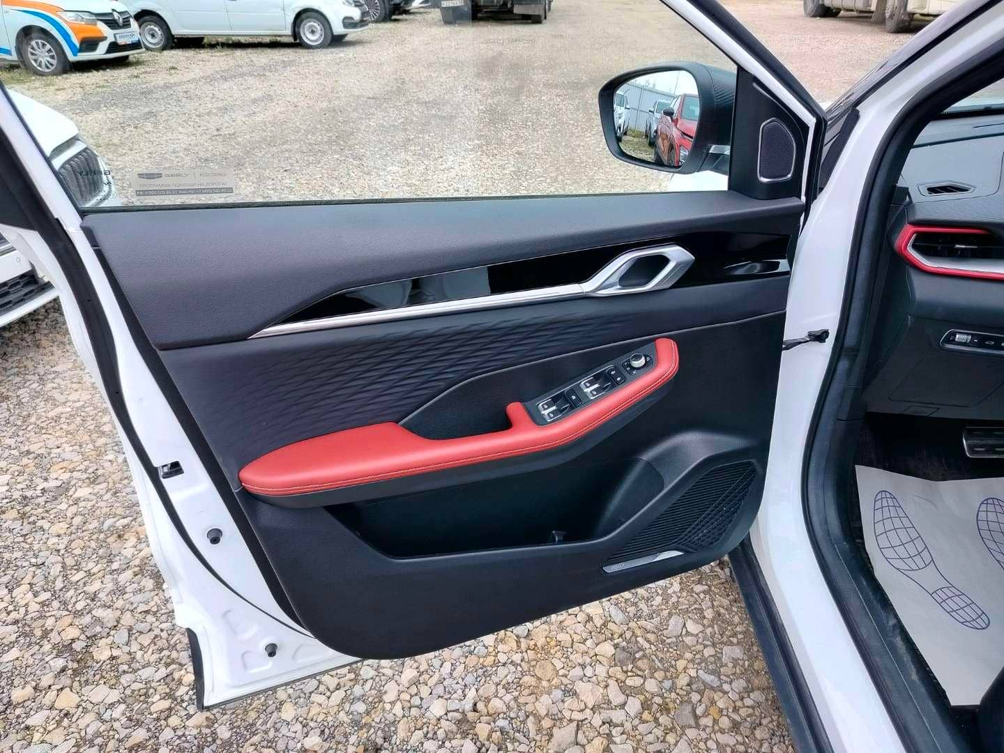 Geely Coolray,  58 526 км, 2023 года в лизинг