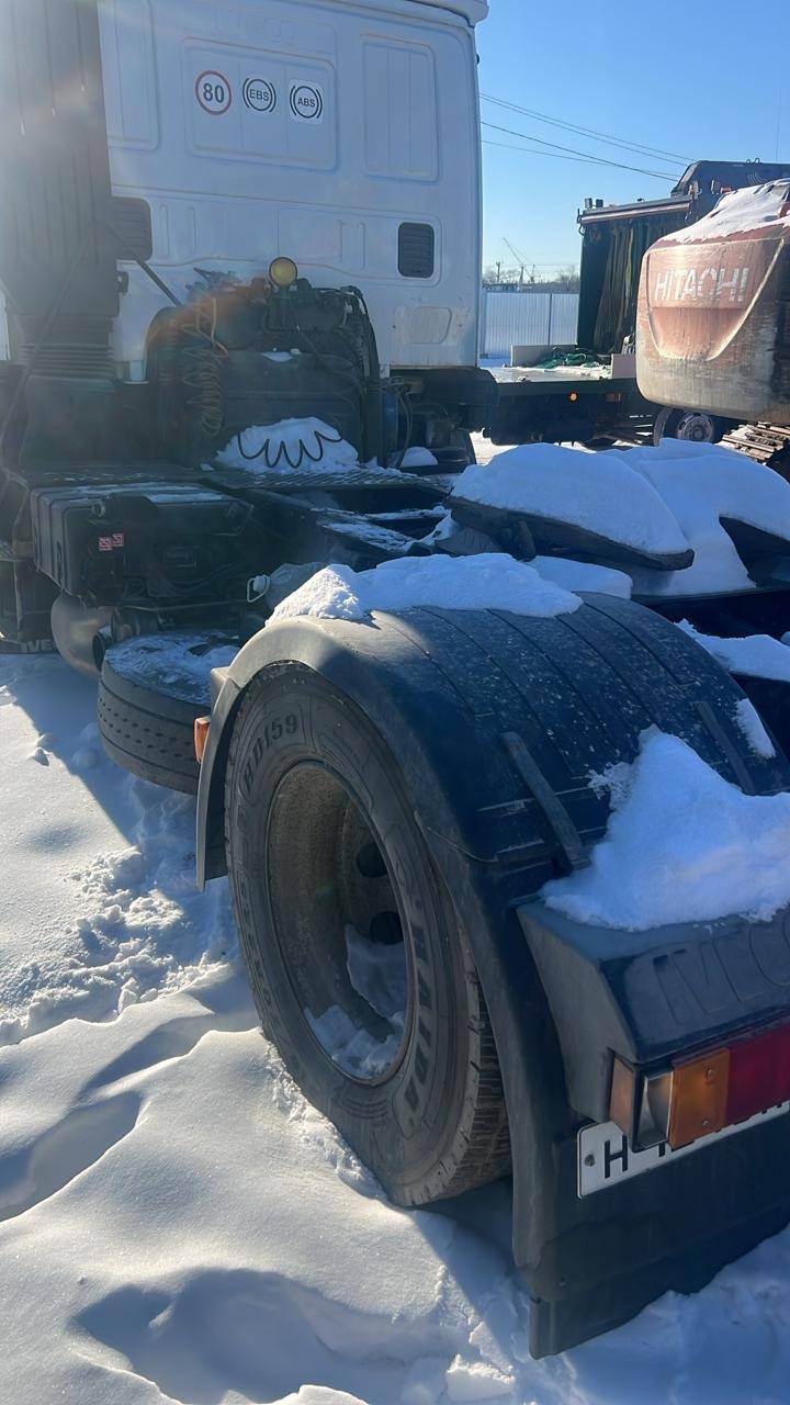 IVECO Stralis AT440S42T/P RR 4x2 (HI-ROAD),  1 040 375 км, 2018 года в лизинг