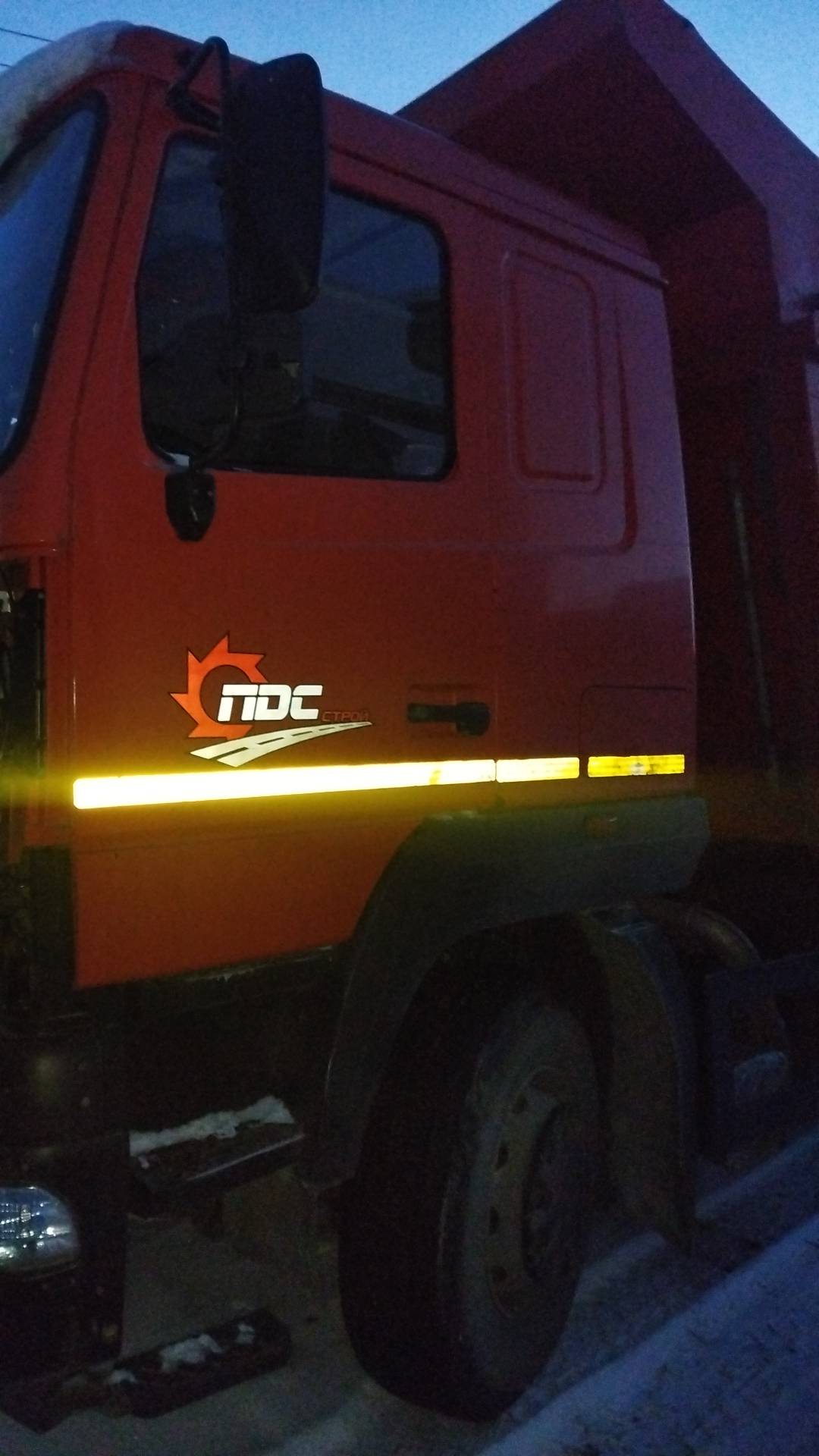 МАЗ 6501С9-8520-005,  120 287 км, 2020 года