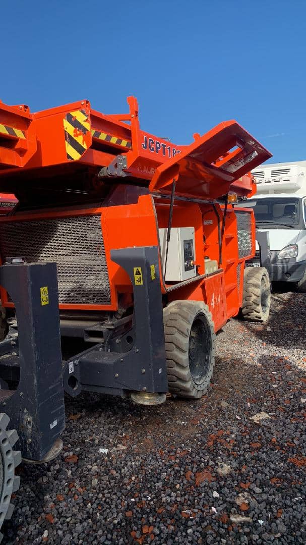 Dingli JCPT1823RTB Самоходный ножничный подъемник