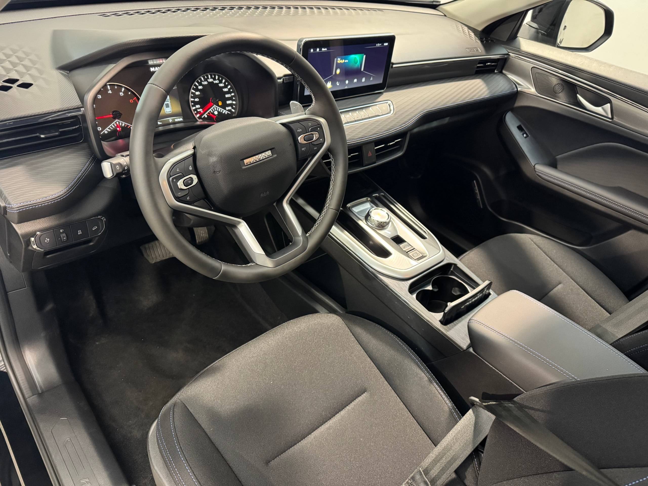 Haval Jolion Tech plus 1.5 7DCT 4WD