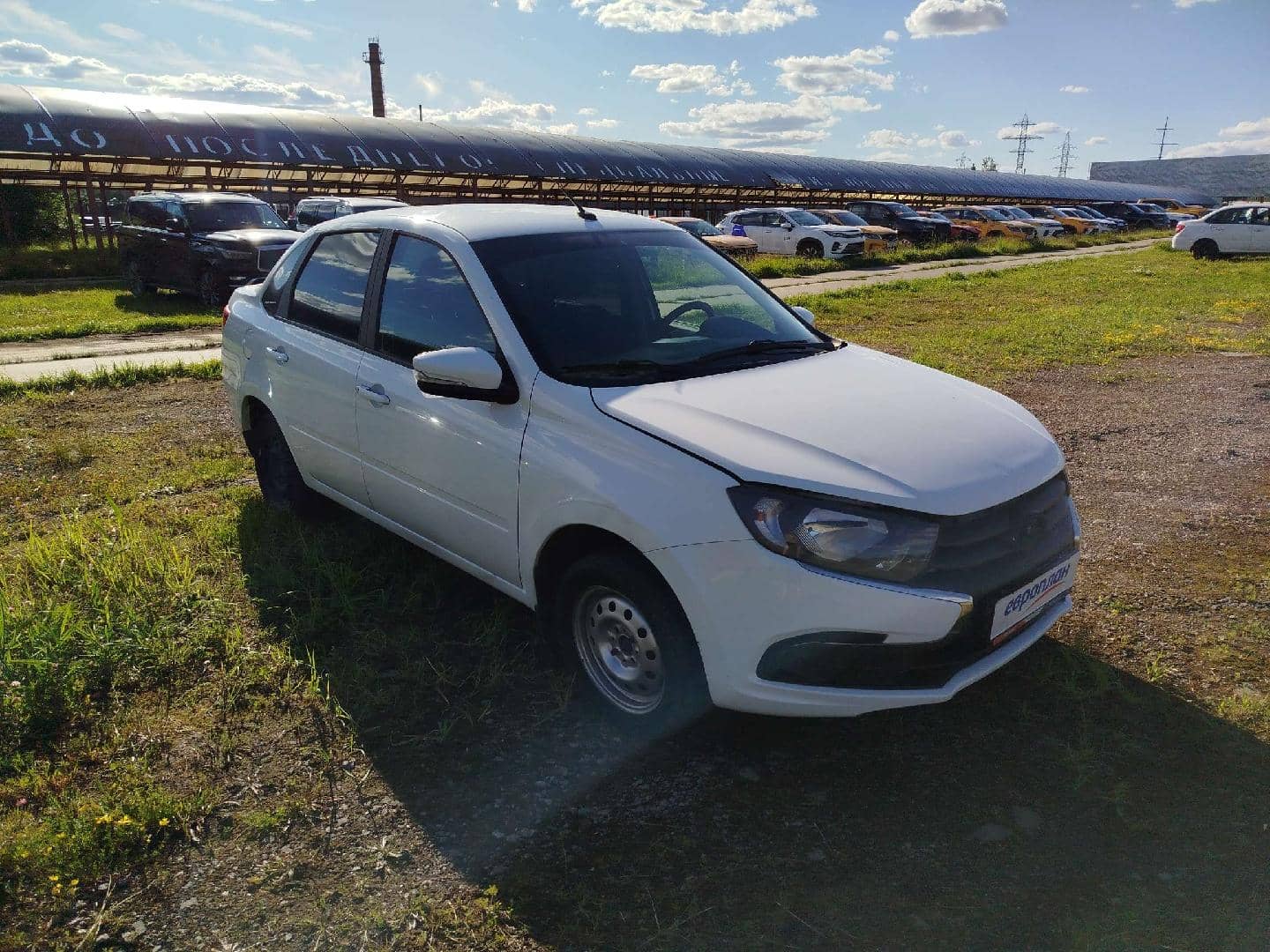 Lada Granta седан,  118 809 км, 2023 года в лизинг