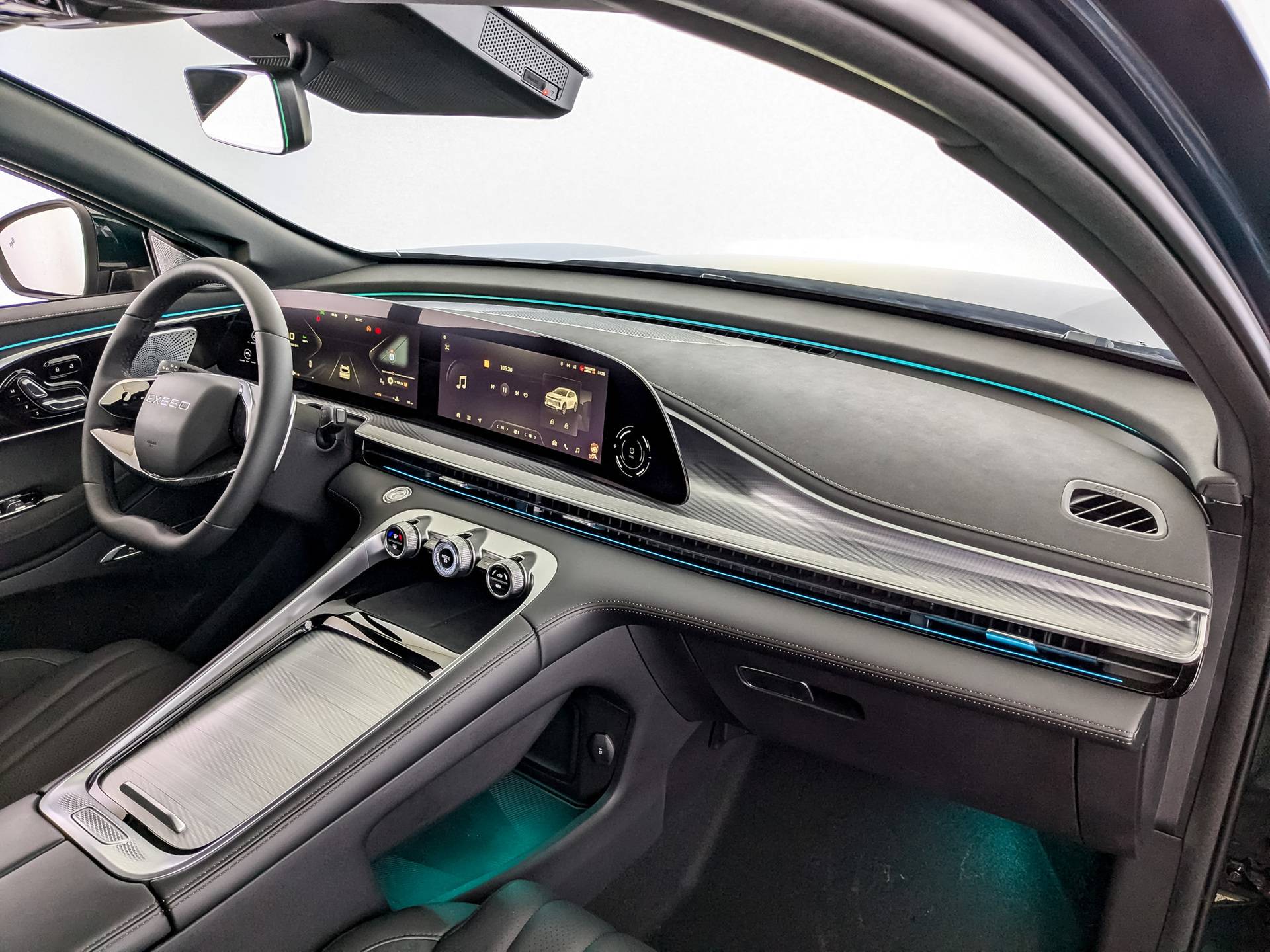 EXEED TXL Prestige 1.6 TGDI DCT7 AWD