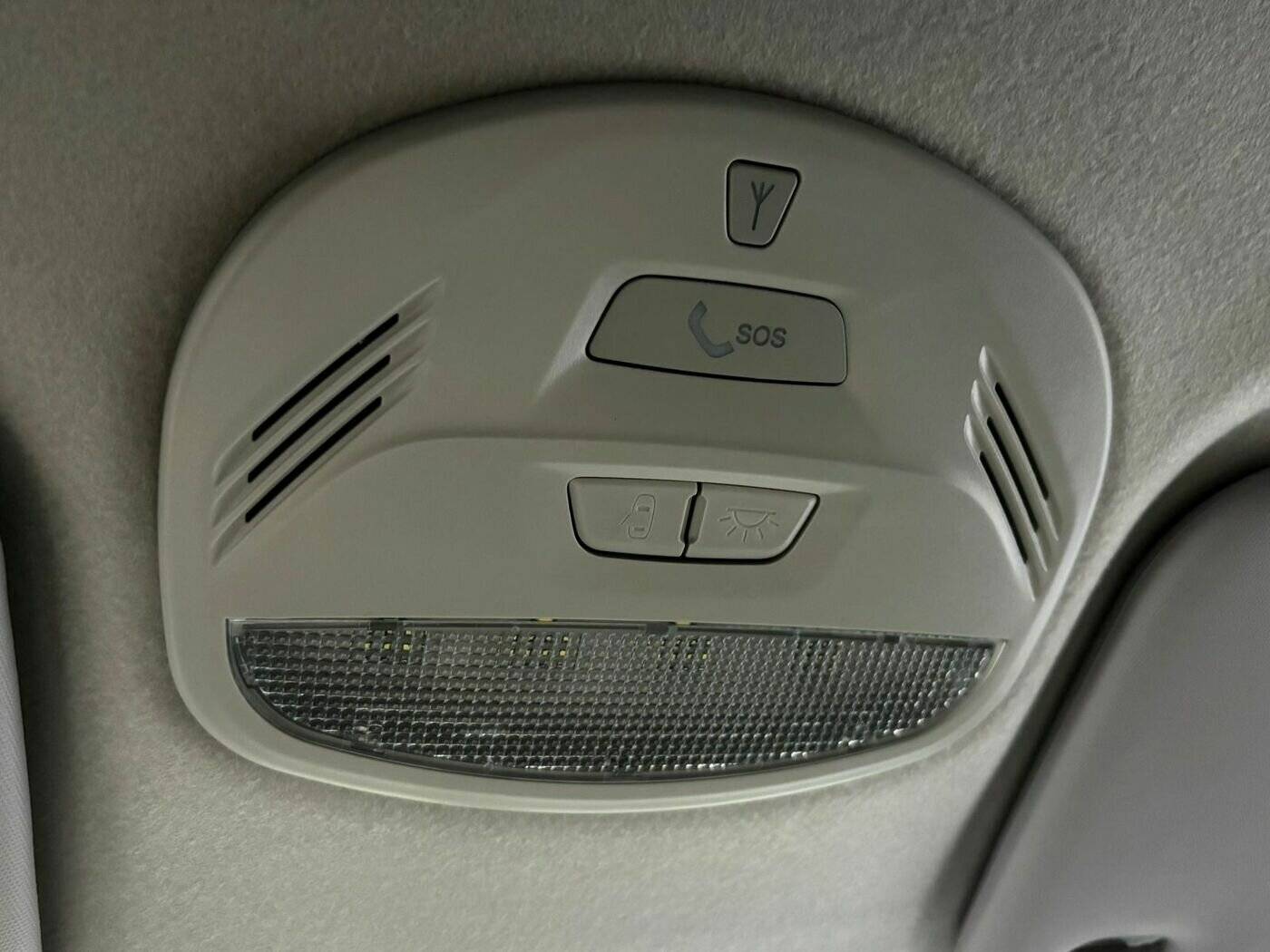 Lada Granta седан Классик 24 Кондиционер 1.6 90 л.с. МТ (Classic 24 Кондиционер)