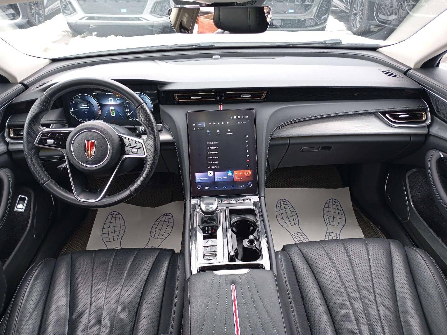 Hongqi H5,  137 658 км, 2023 года в лизинг
