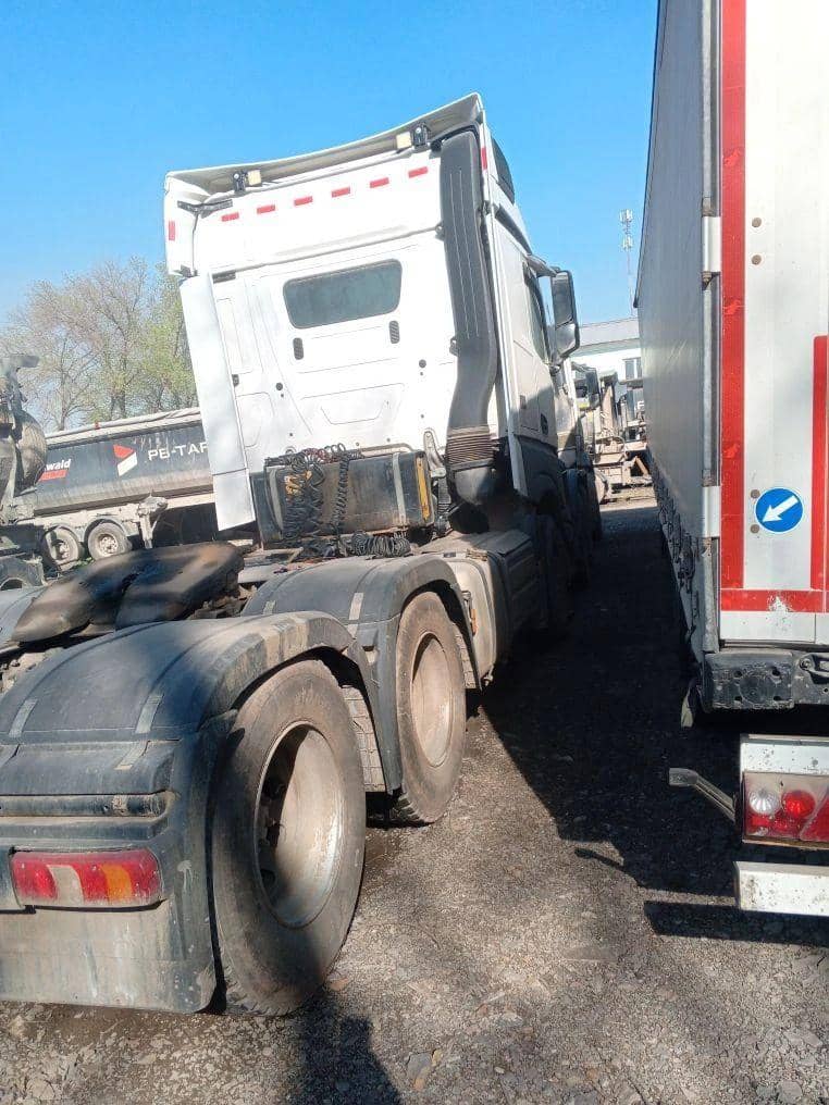 Mercedes-Benz Actros C 2648 6X4,  321 808 км, 2023 года в лизинг