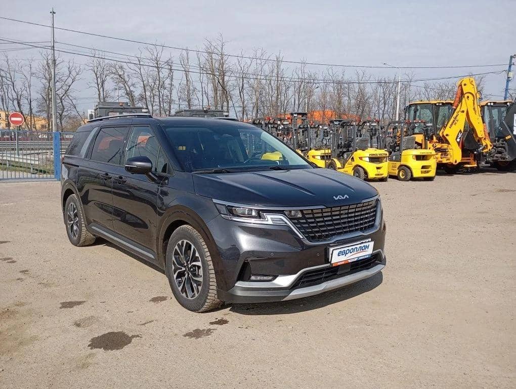 KIA Carnival,  55 684 км, 2022 года в лизинг