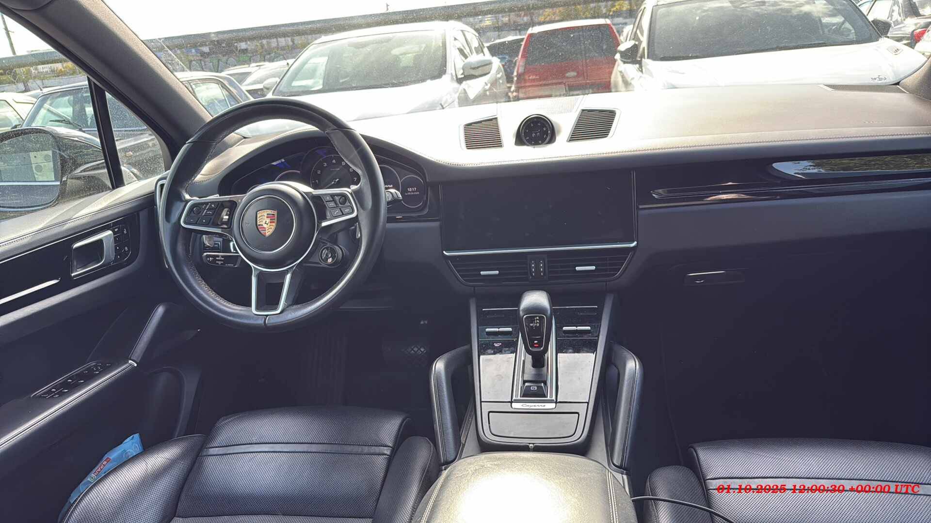 Porsche Cayenne,  145 661 км, 2019 года в лизинг