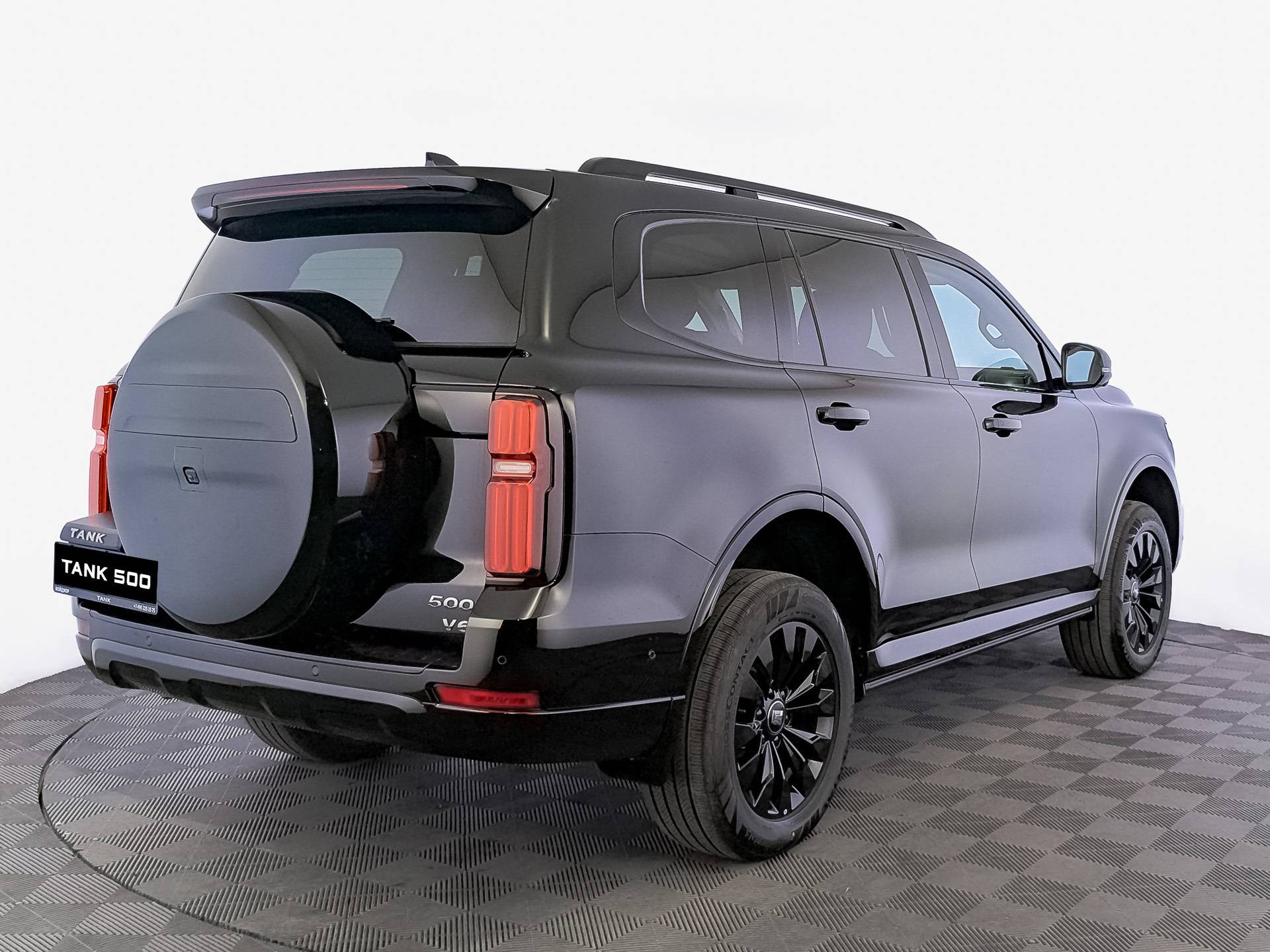Tank 500 BLACKTRAIL  3.0 9AT 4WD