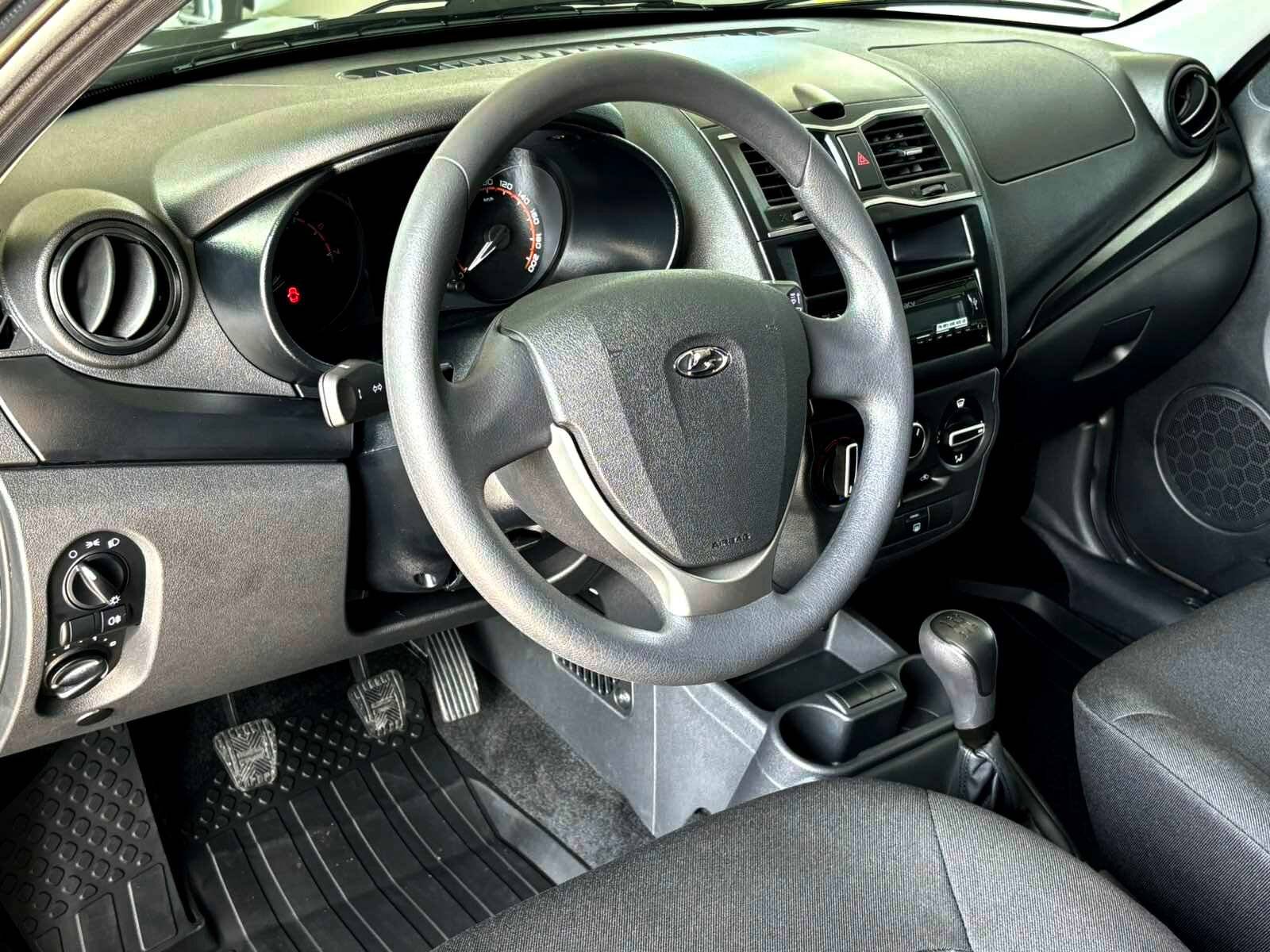 Lada Granta седан Classic 24 Кондиционер 1.6 90hp 5MT