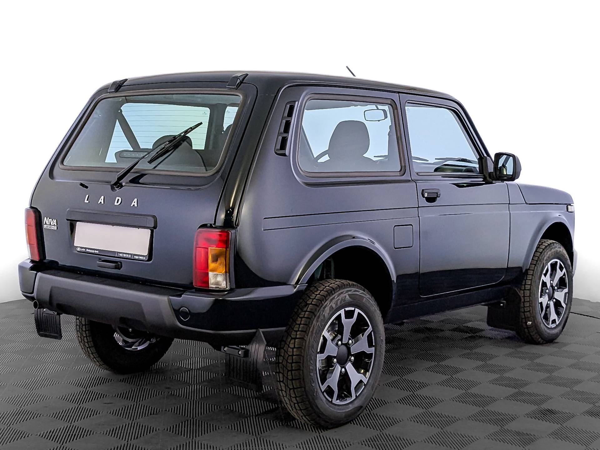 Lada Niva Legend 3 дв Urban 1.7 5MT