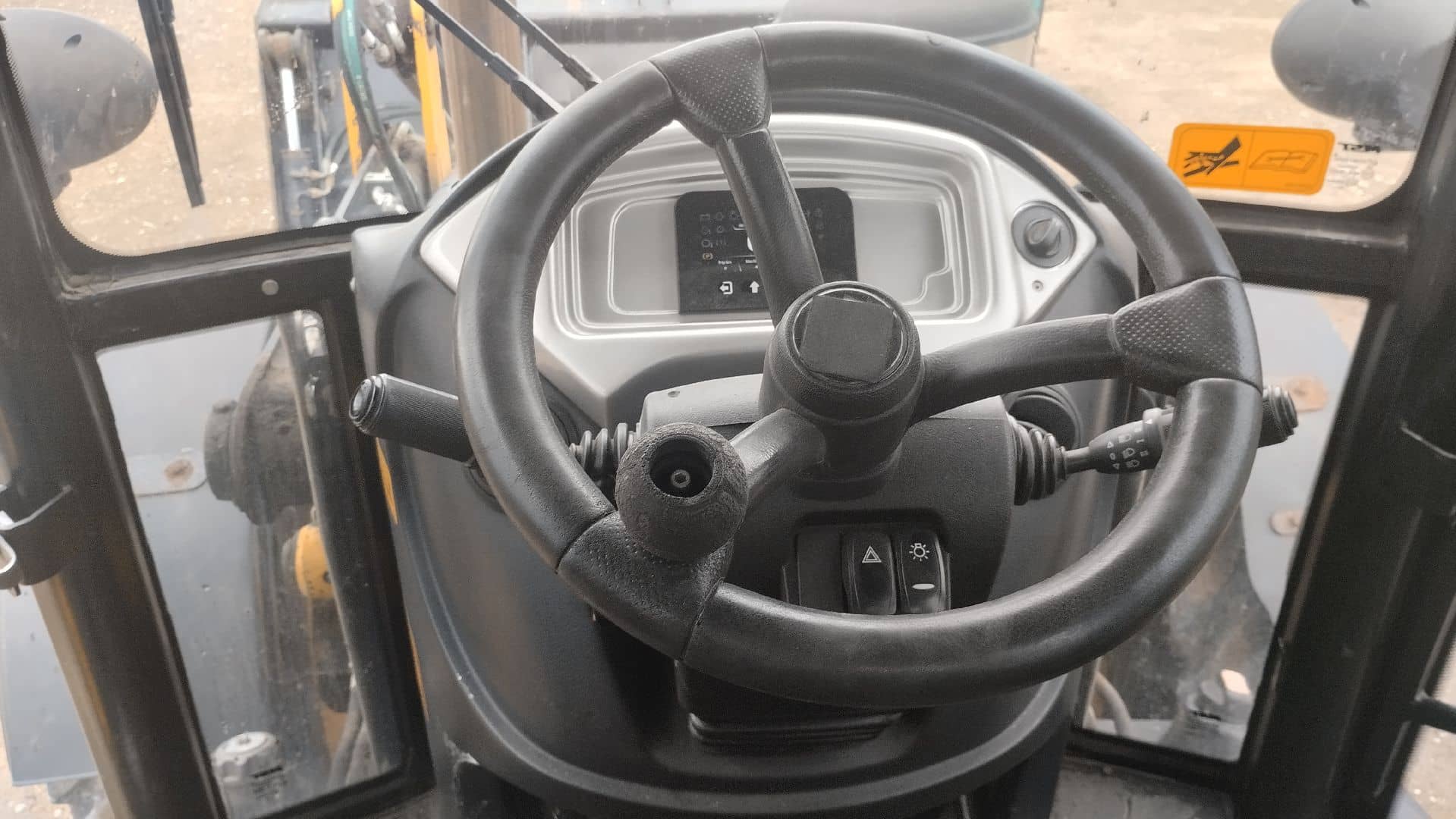 MST M644 PLUS, 2022 года в лизинг