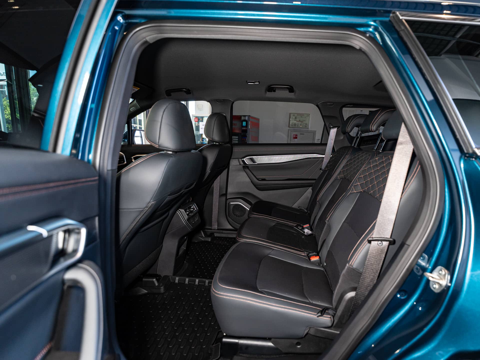 Geely Okavango Флагман 2.0Т АТ