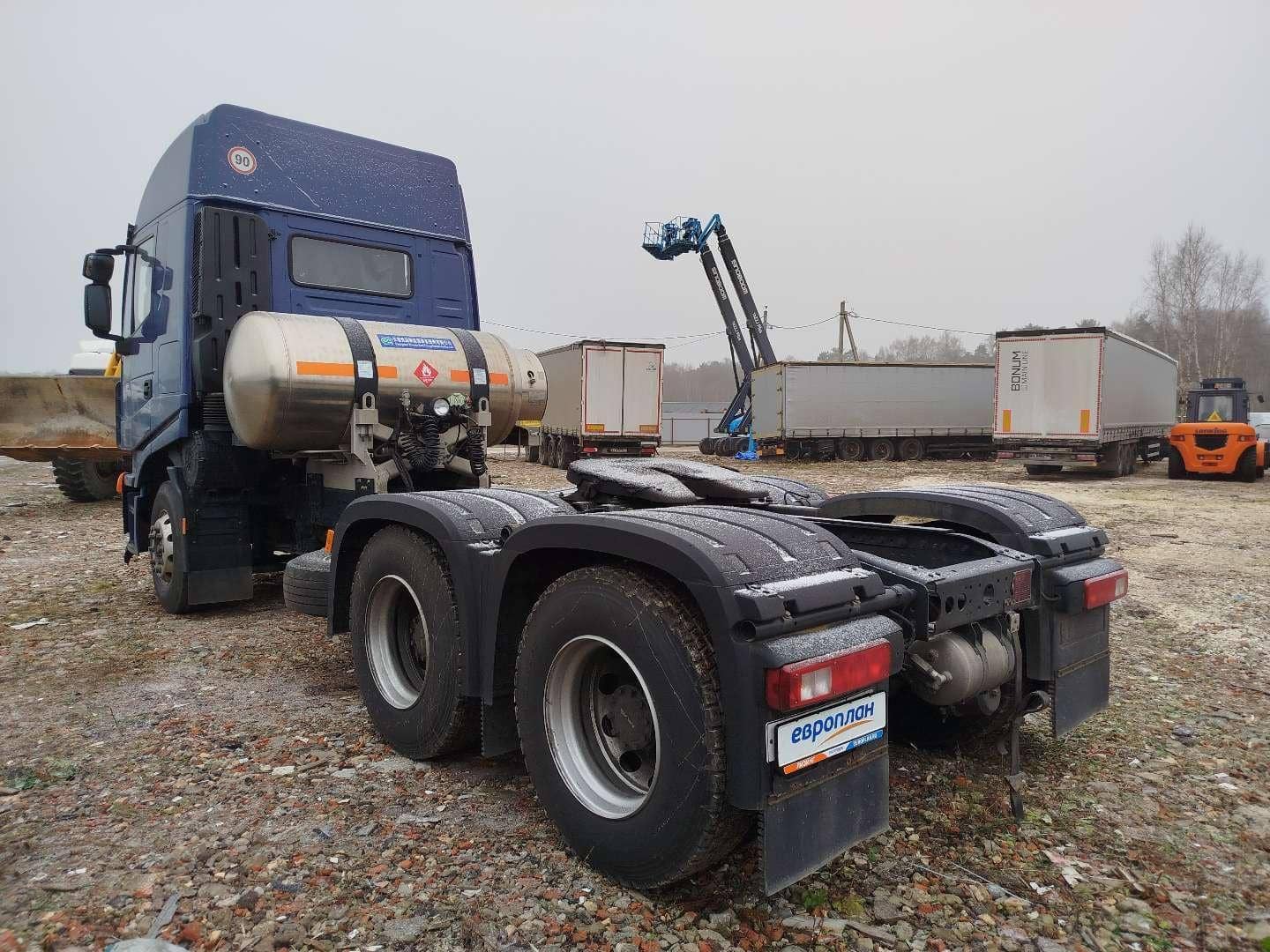 HONGYAN CQ4187HD12381T LNG,  87 204 км, 2023 года в лизинг