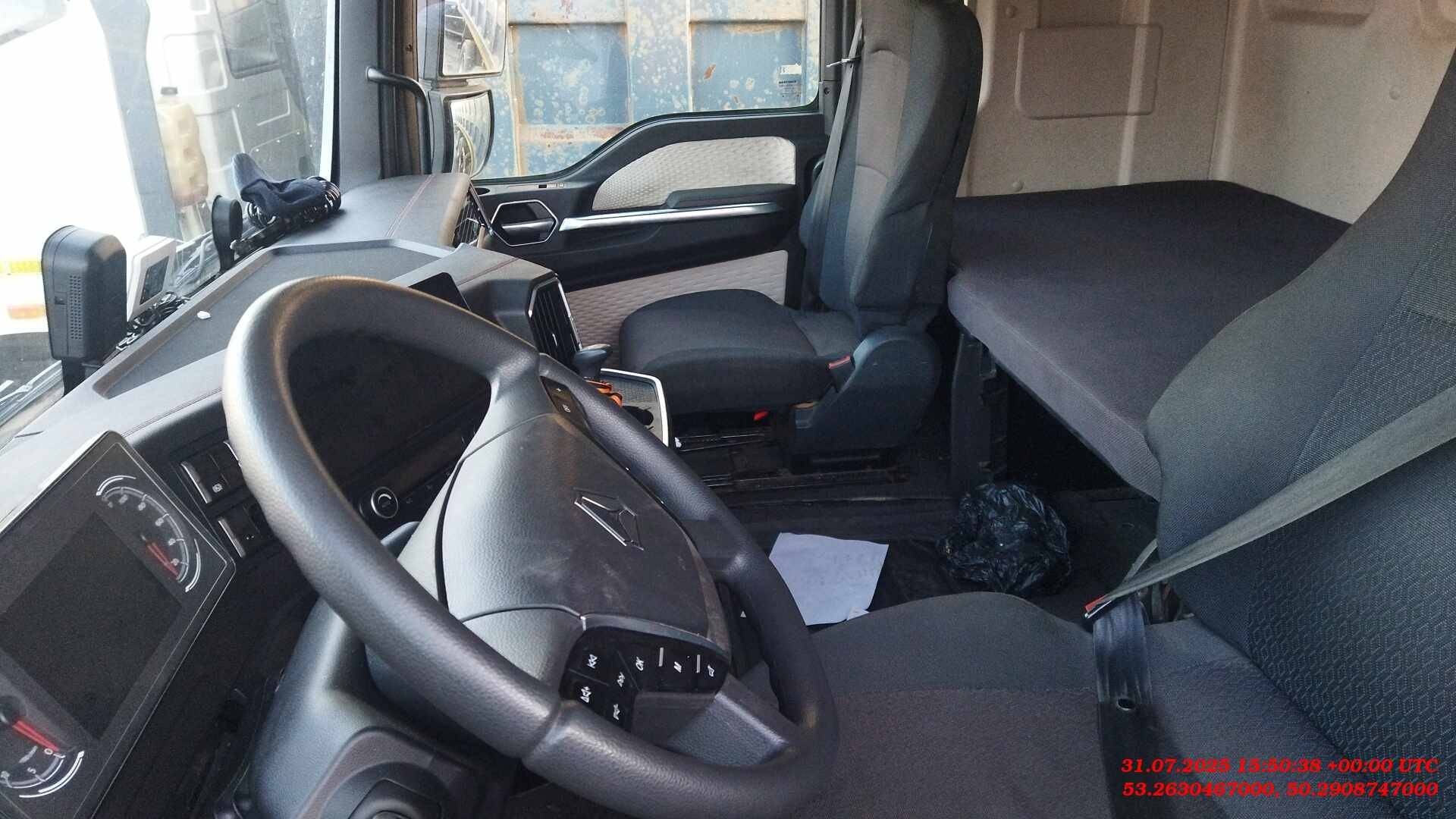 Sitrak С7Н MAX 6×4 ZZ4256V364HE,  115 735 км, 2023 года в лизинг
