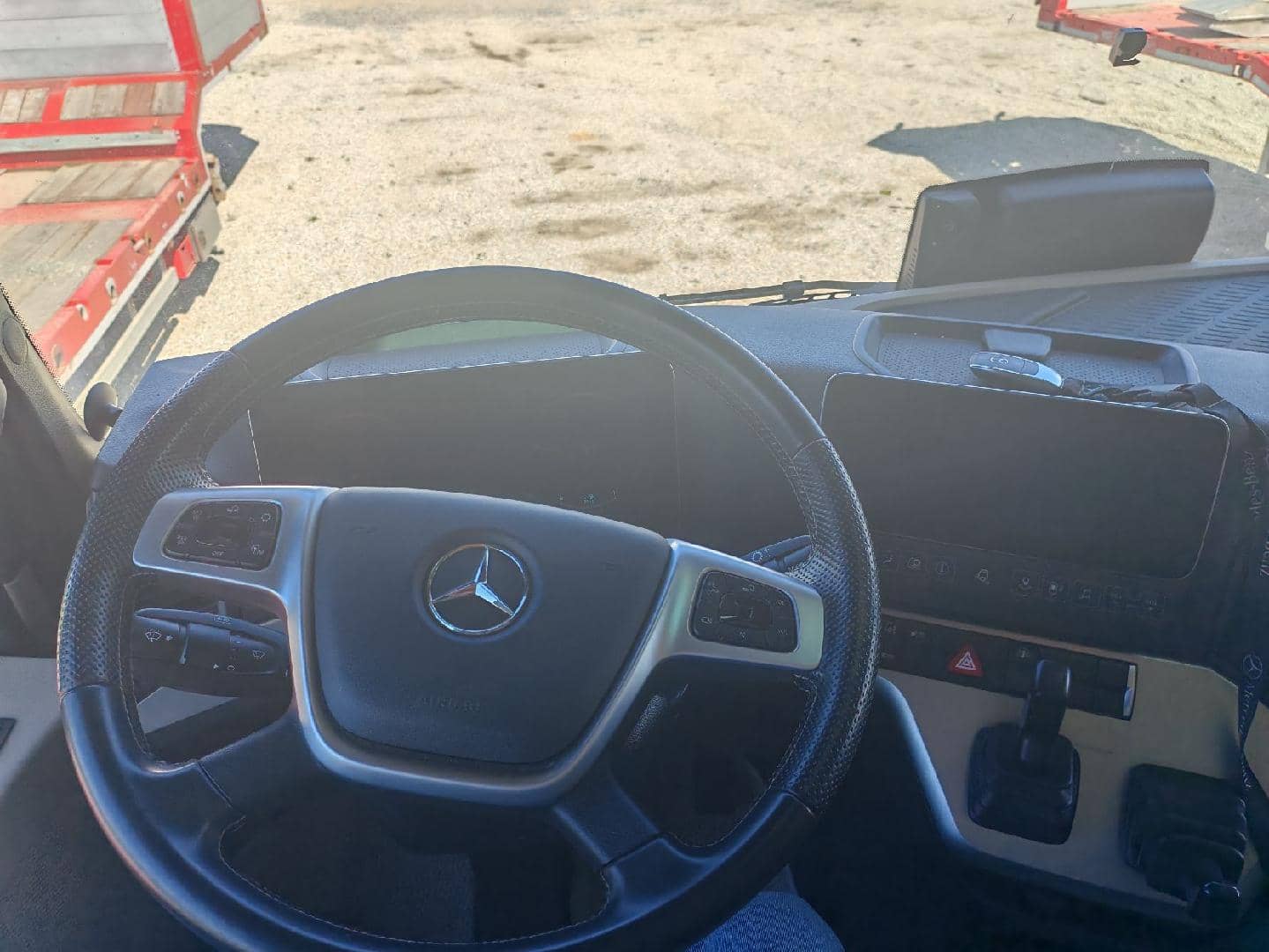 Mercedes-Benz Actros 1848 LS,  162 187 км, 2023 года