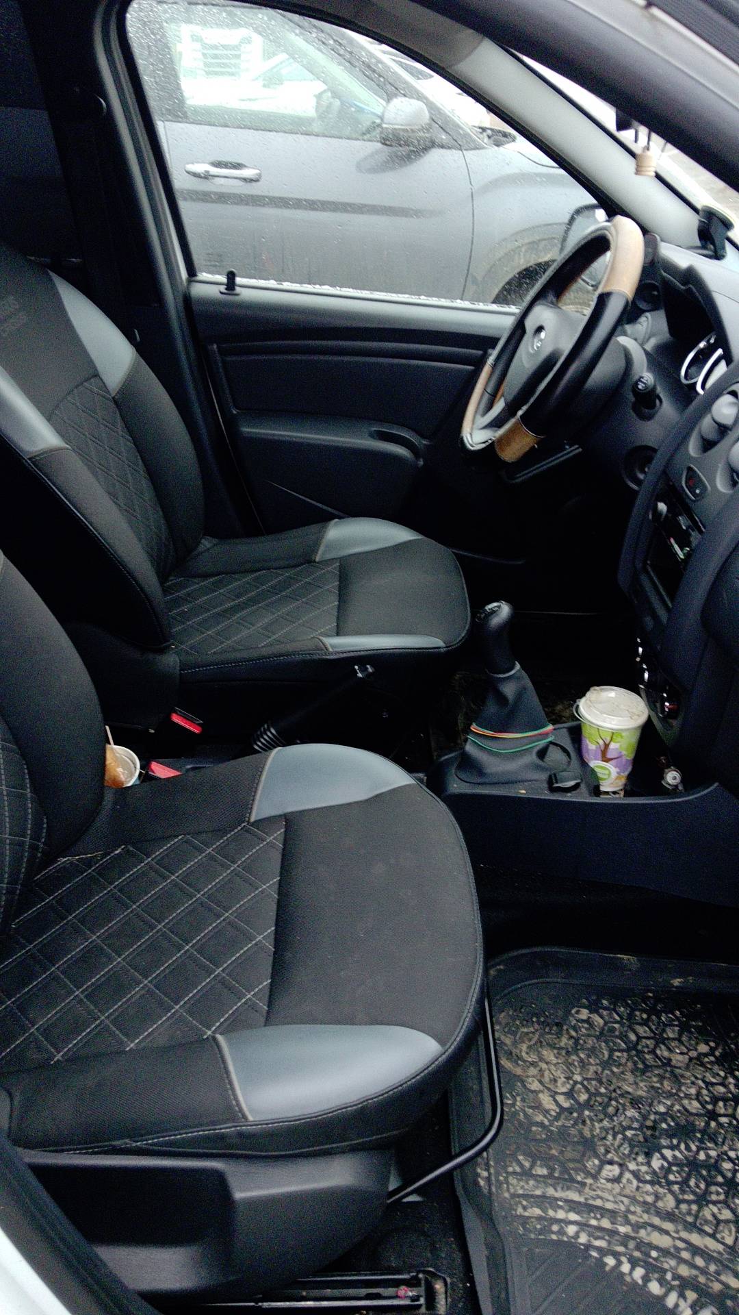 Lada Largus универсал,  108 000 км, 2023 года в лизинг