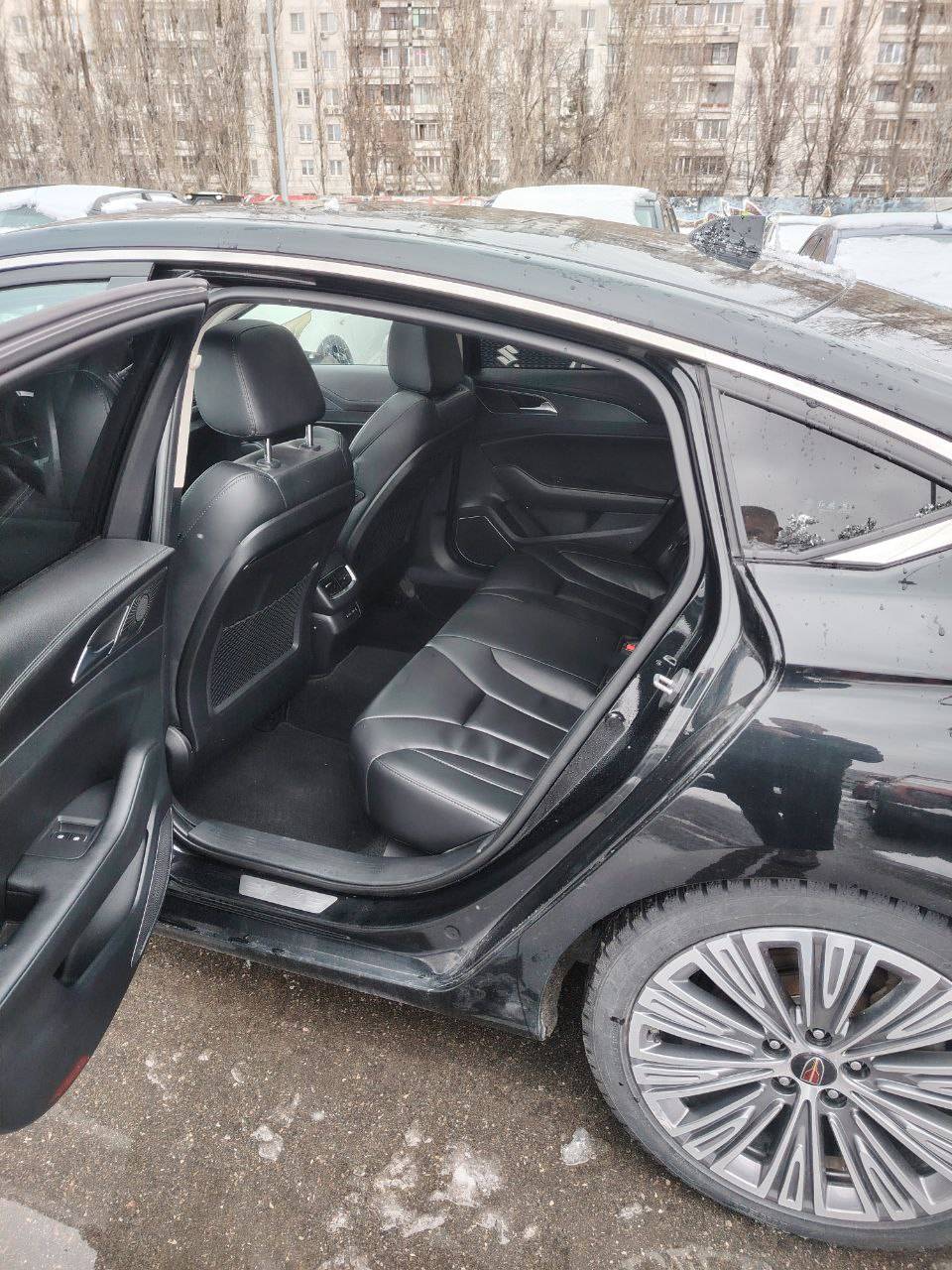 Hongqi H5,  80 320 км, 2022 года в лизинг