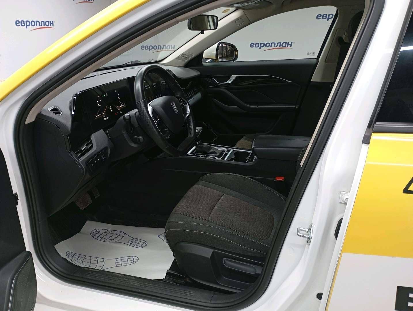 FAW Bestune B70,  159 919 км, 2023 года в лизинг