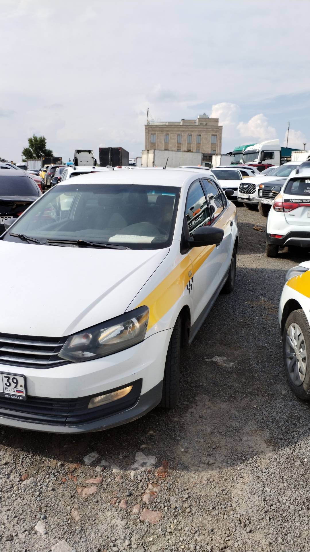 Volkswagen Polo,  310 108 км, 2019 года в лизинг