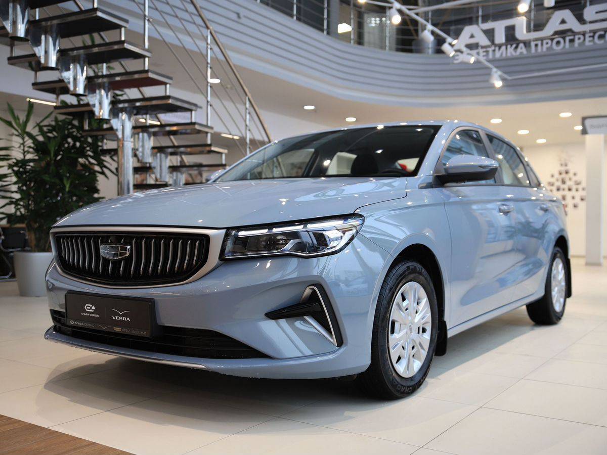 Geely Emgrand Luxury 1.5 AT