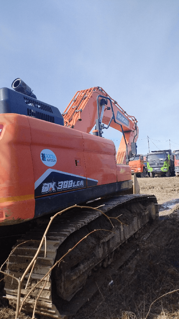 DOOSAN/DEVELON DX300LCA-7M, 2023 года в лизинг